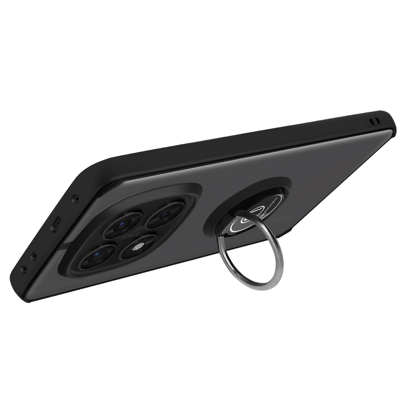 Custodia per telefono nera con supporto ad anello argentato e tripla fotocamera. Vista angolata.