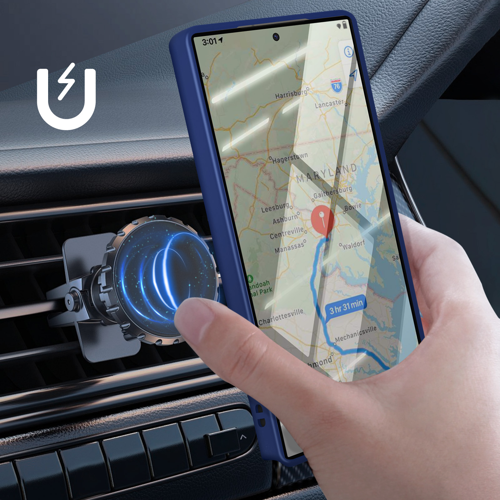 Una mano che tiene un telefono con una custodia blu montata su una bocchetta dell'auto.