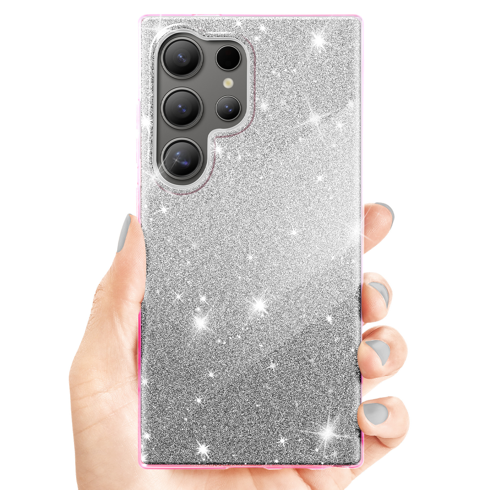 Mano che tiene una custodia per telefono glitterata argento. Cornice rosa.