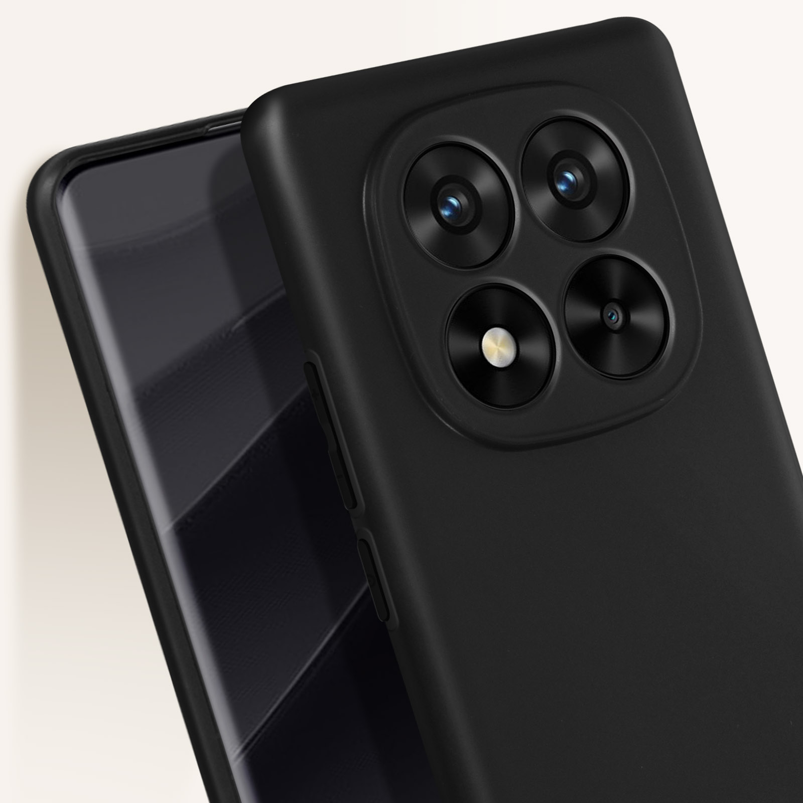 Custodia nera per telefono con protuberanza della fotocamera. I pulsanti laterali sono visibili.