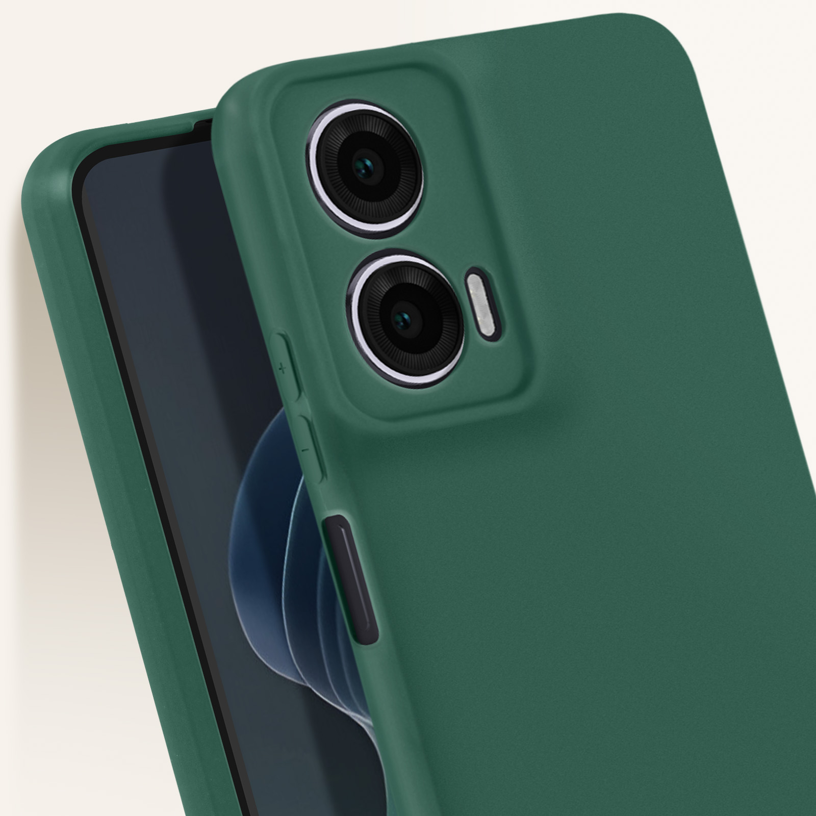 Nahaufnahme einer olivgrünen Handyhülle mit einem Telefon, das die Kamera zeigt.