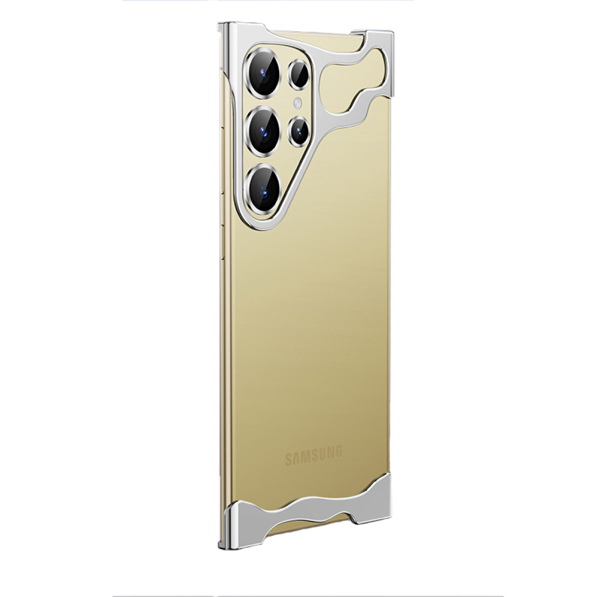 Goldenes Telefon mit silbernem Rahmen und drei Kameralinsen.