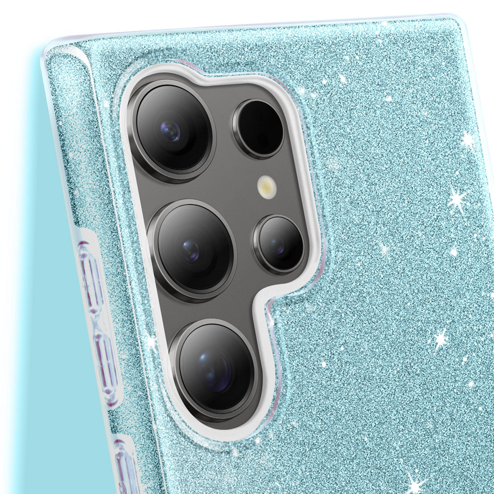 Primo piano di una custodia per telefono con glitter azzurri, che mostra le fotocamere.