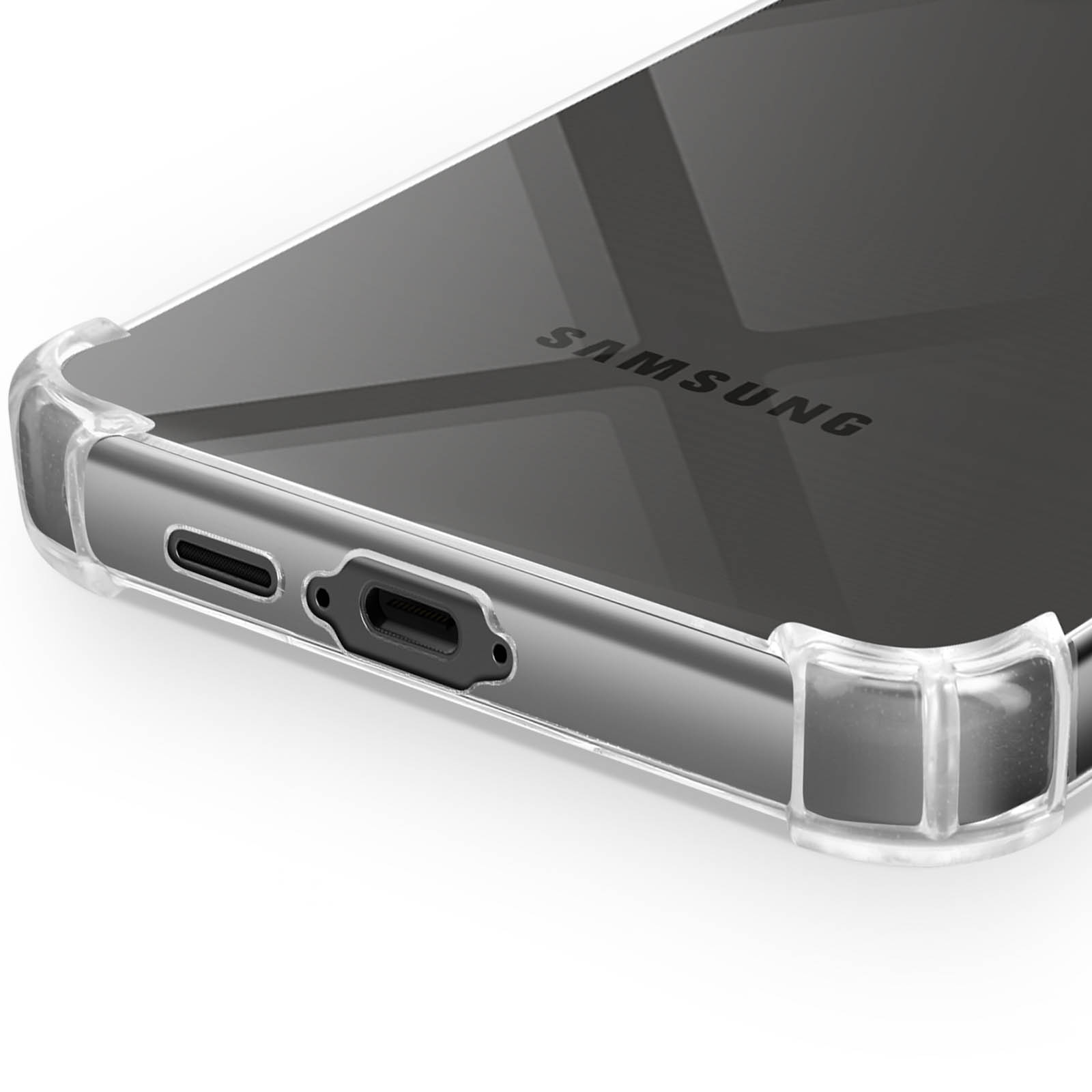 Primo piano di un telefono in una custodia trasparente. Logo Samsung visibile. Il telefono è nero.