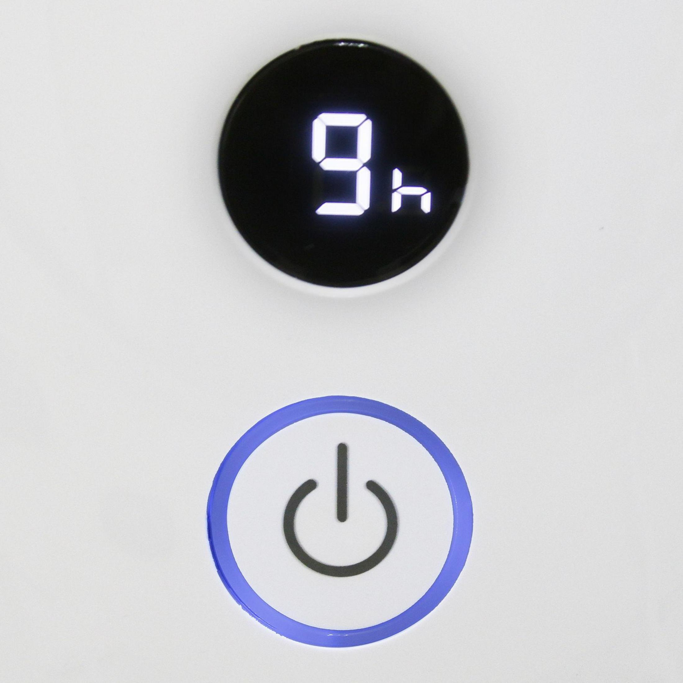 Primer plano de una pantalla negra que muestra '9h' y un botón de encendido blanco con un anillo azul.