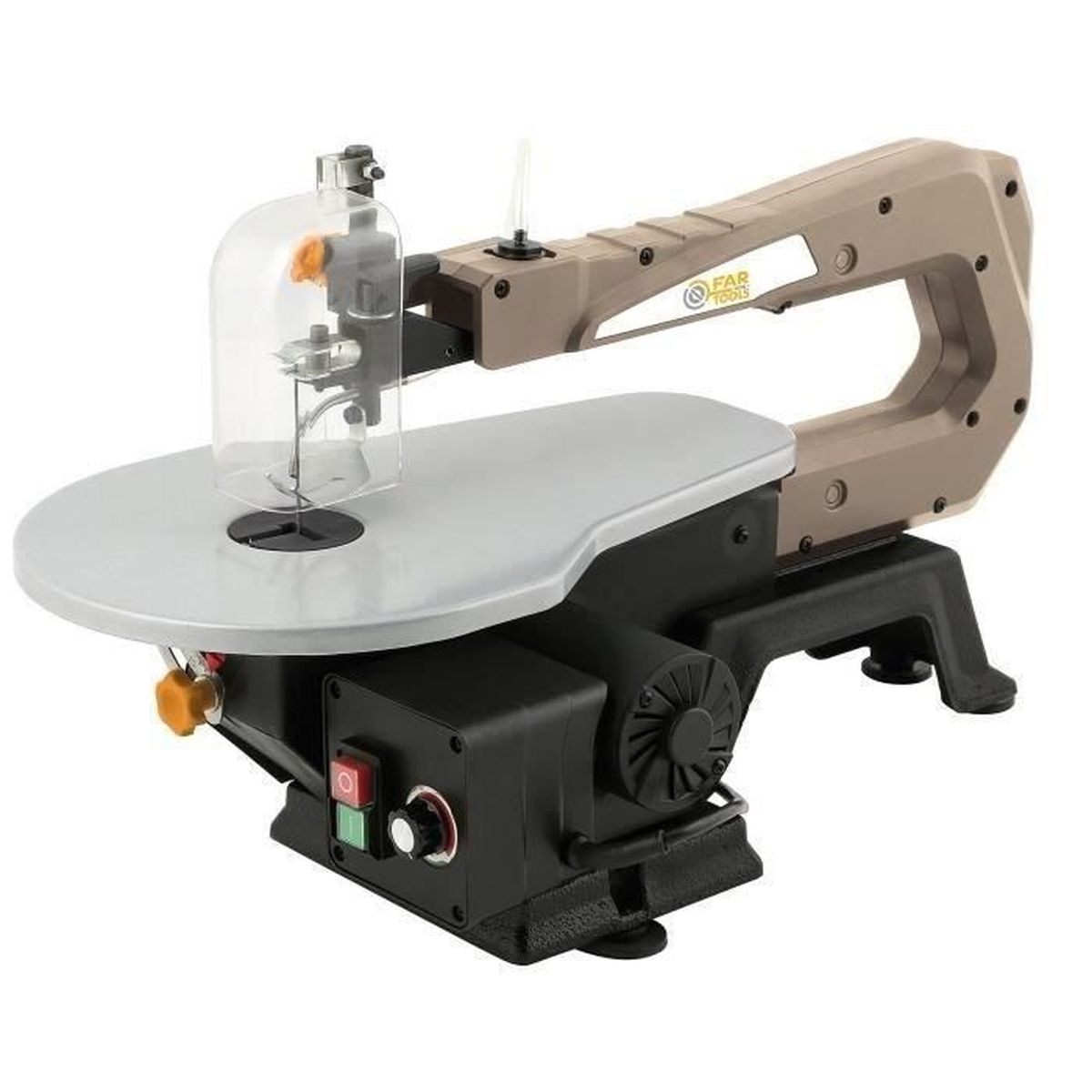 Eine Dekupiersägemaschine mit beigem Griff, grauem Tisch und schwarzem Sockel. Weißer Hintergrund.
