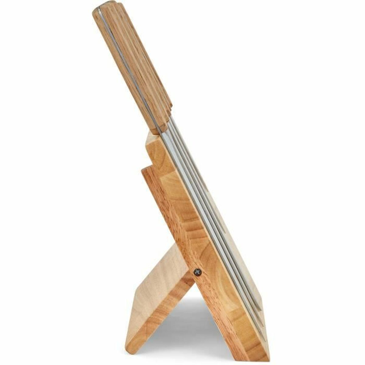 Messerblock aus Holz mit eingesetzten Messern. Messer sind aus Edelstahl. Angesicht, Holz Hintergrund.