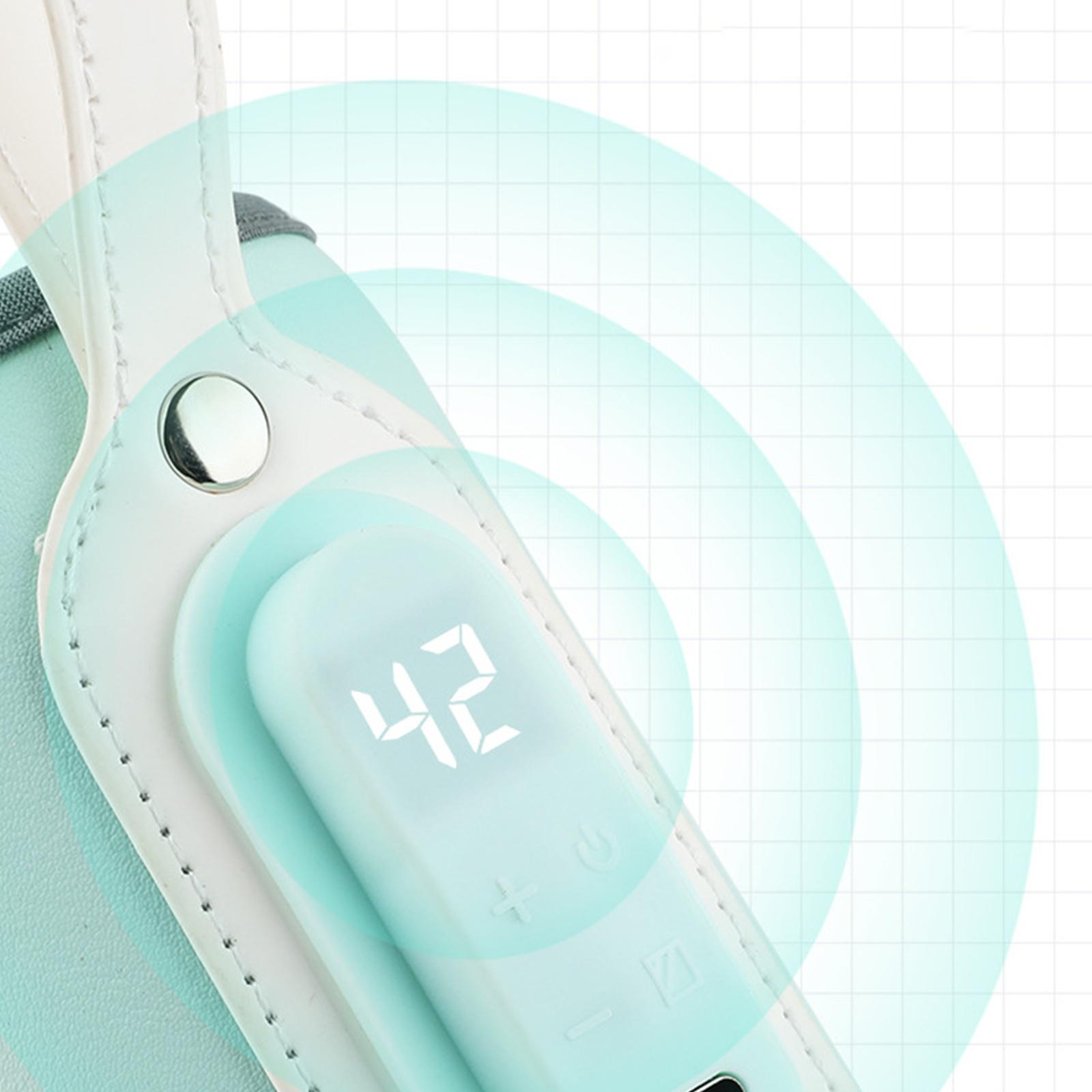 Nahaufnahme eines weißen und türkisfarbenen Headsets. Anzeige zeigt '42'. Blaue Schallwellengrafik überlagert.