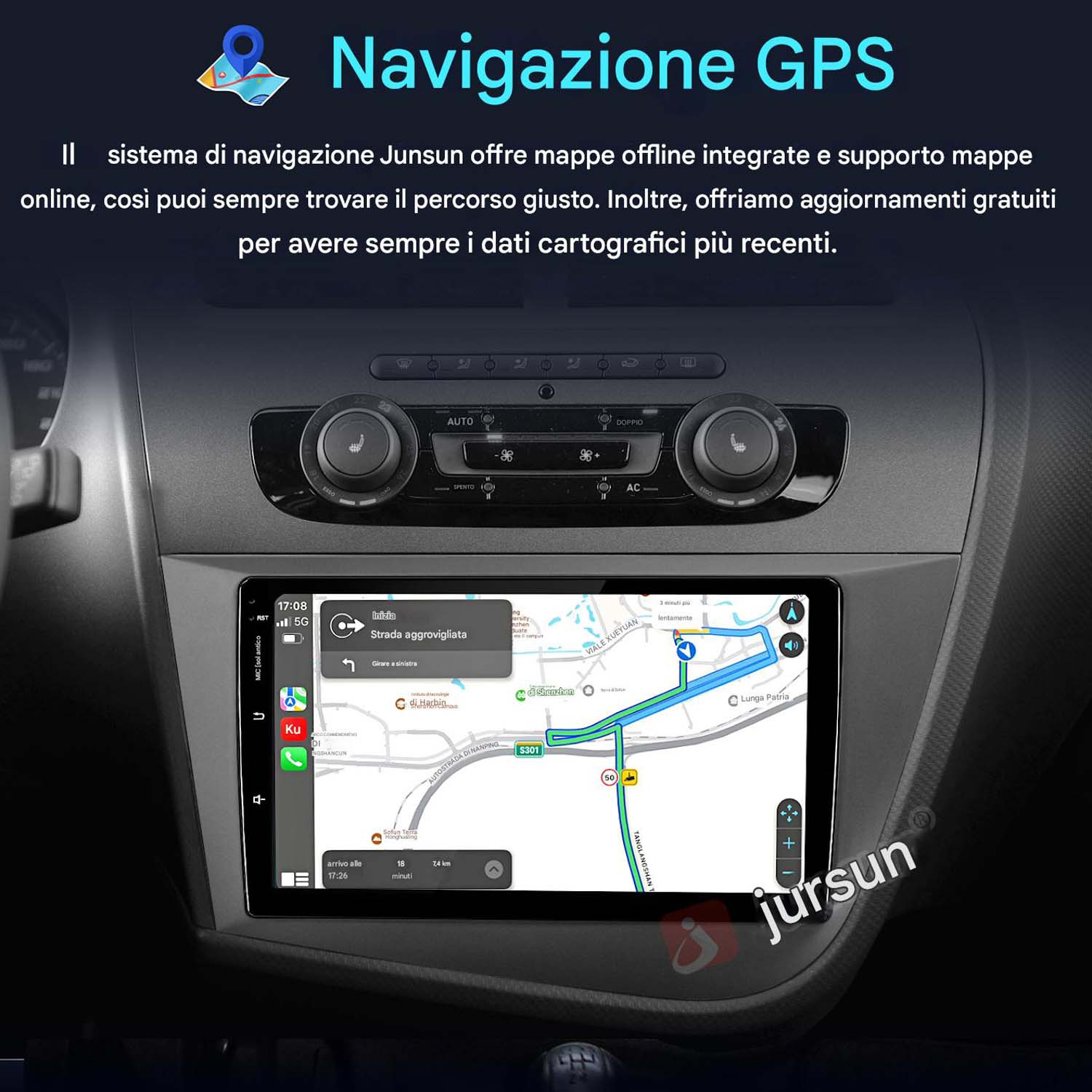 Schermo di navigazione autoradio con mappa. Cruscotto e prese d'aria in primo piano.