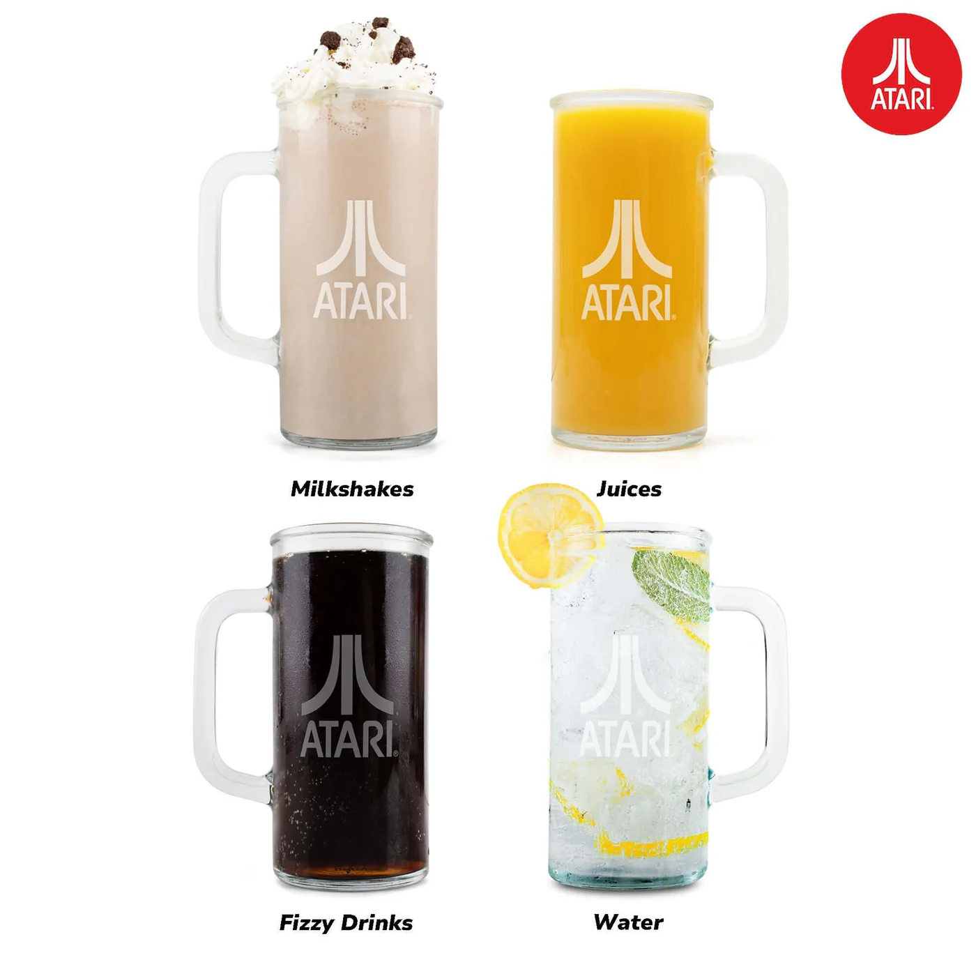 Vier Atari bierglazen met drankjes: milkshake, sinaasappelsap, frisdrank, water. Atari logo op elk glas.