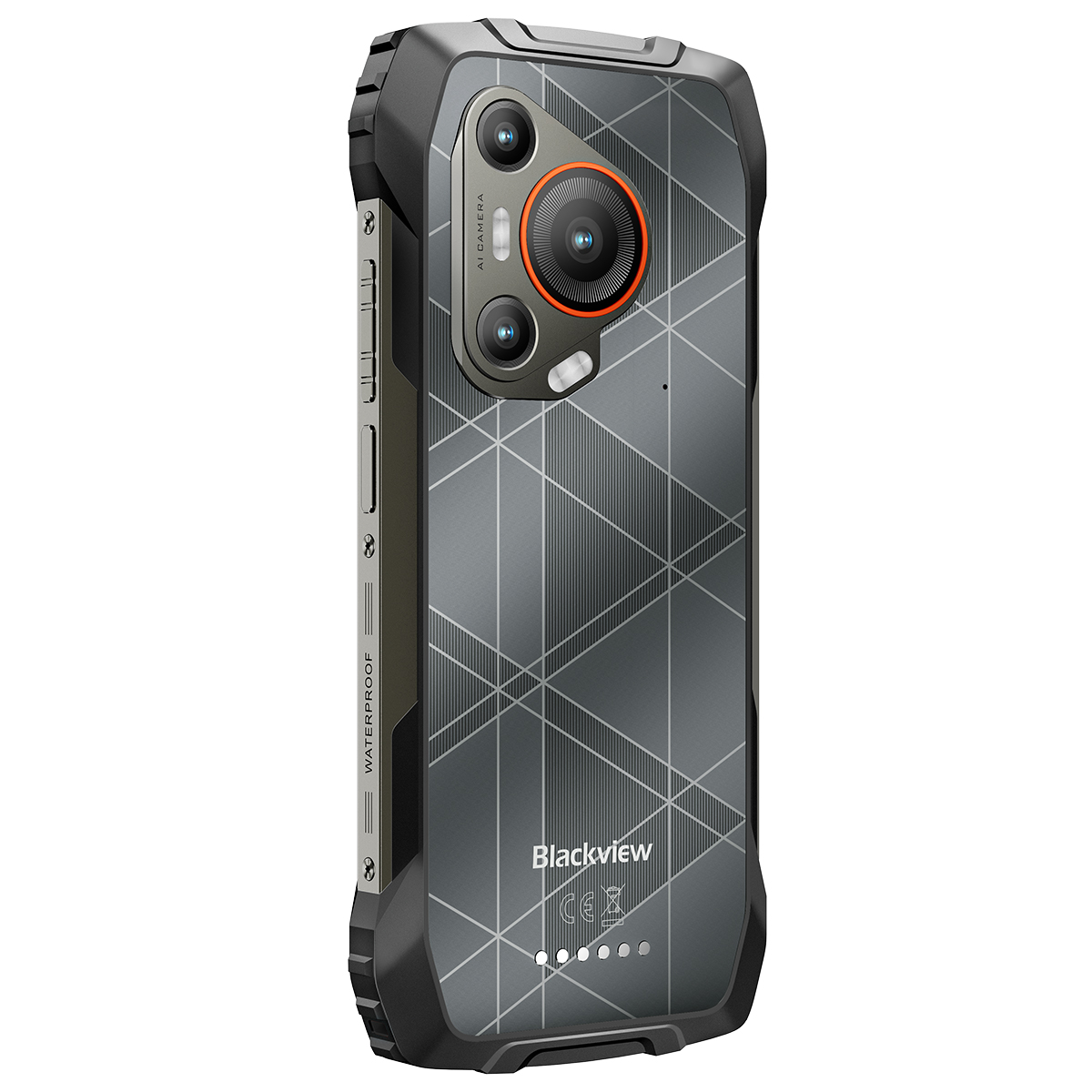Teléfono Blackview, gris y negro, con tres cámaras, parte trasera texturizada y marco plateado.