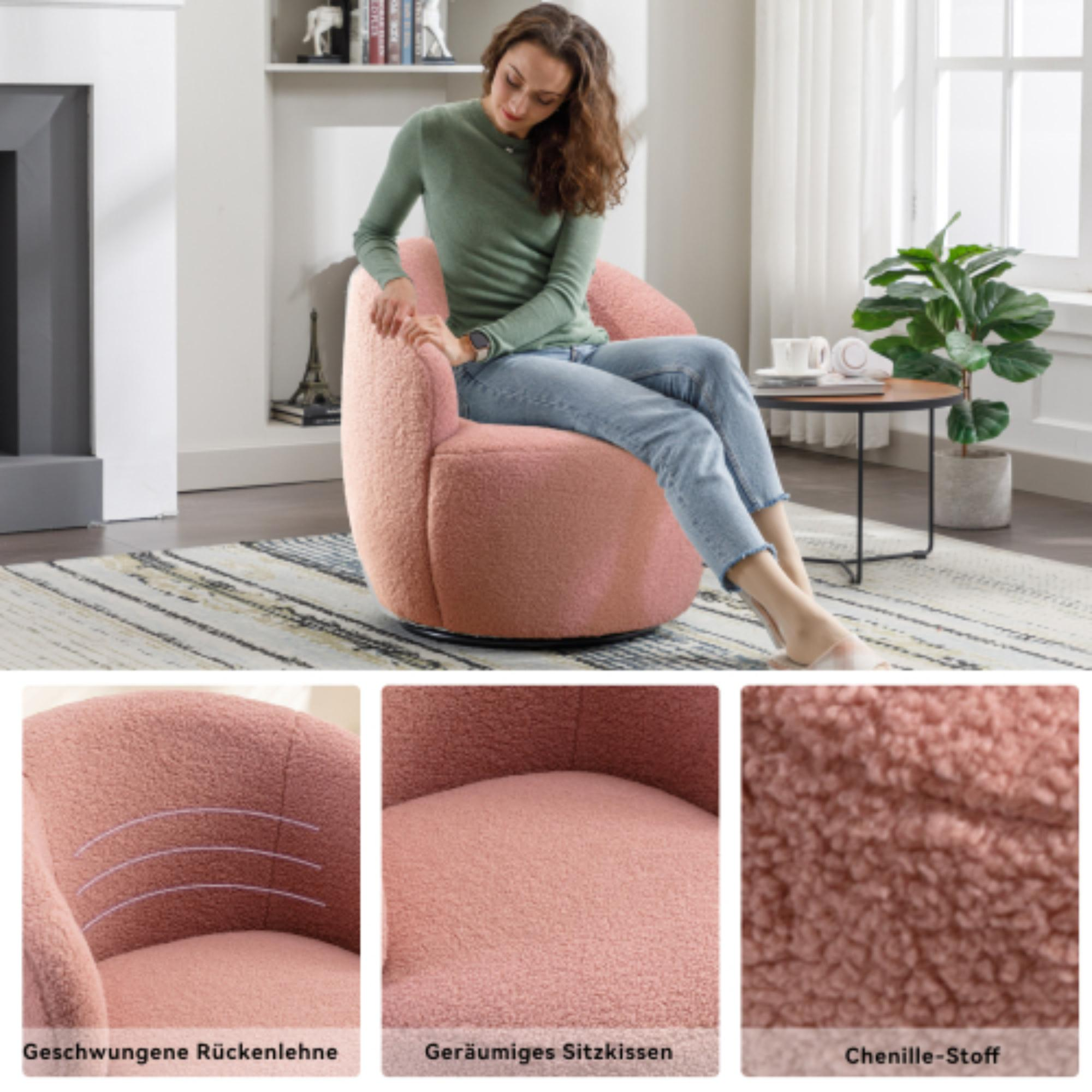 Eine Frau sitzt in einem rosa Sessel in einem Wohnzimmer. Das Bild enthält Nahaufnahmen des Stuhls.