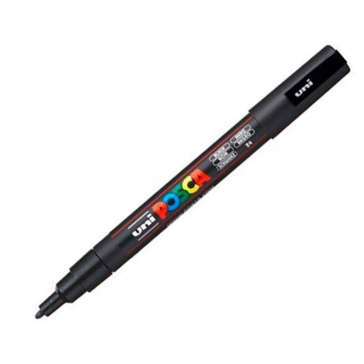 Ein schwarzer Uni Posca Marker wird in einem Winkel vor weißem Hintergrund gezeigt.