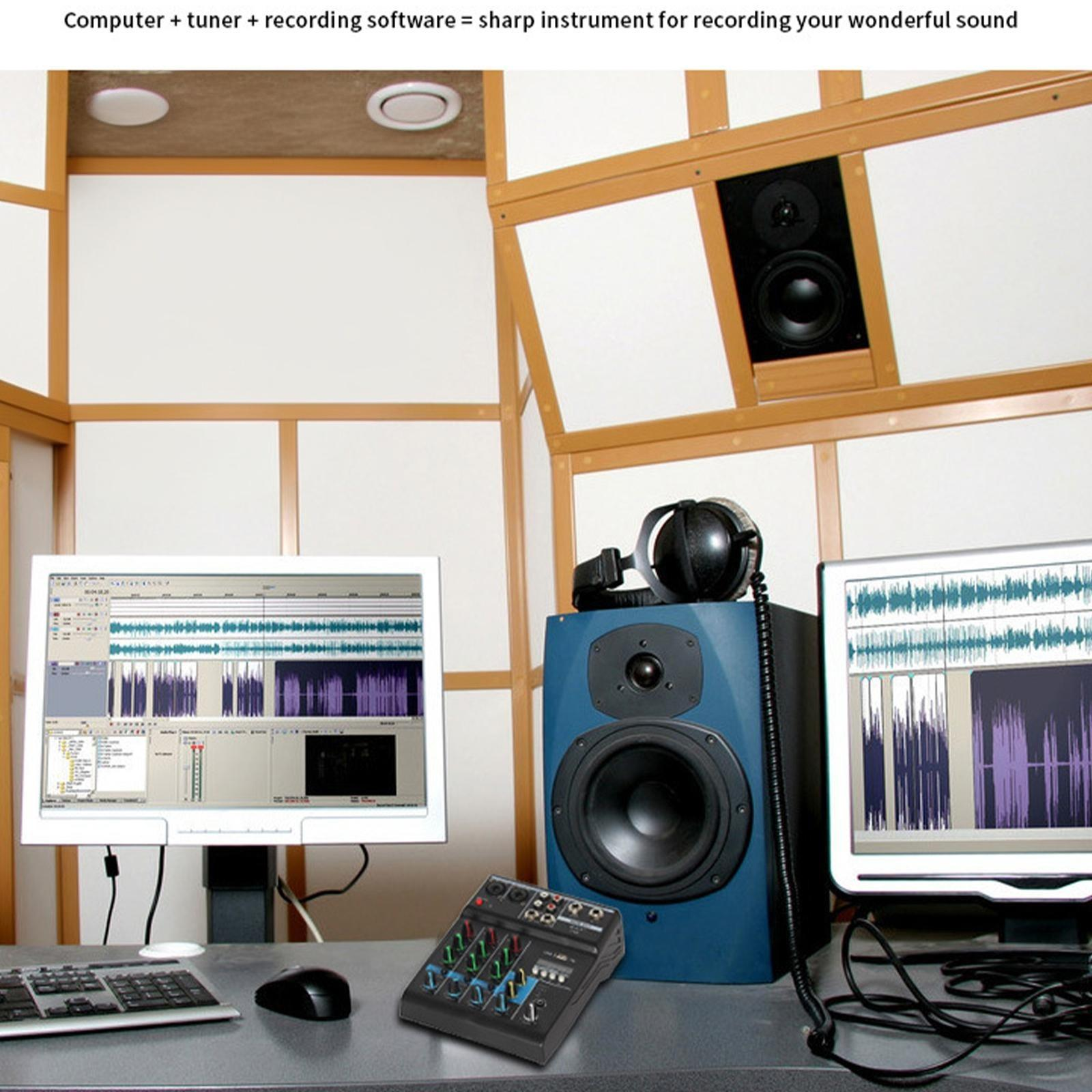 Tonstudio-Setup mit Computern, Lautsprechern und einem Mischpult, das Soundbearbeitungssoftware zeigt.