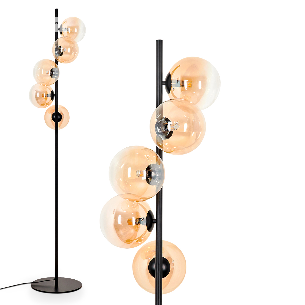 Eine schwarze Stehlampe mit bernsteinfarbenen Glaskugelschirmen, vor weißem Hintergrund.