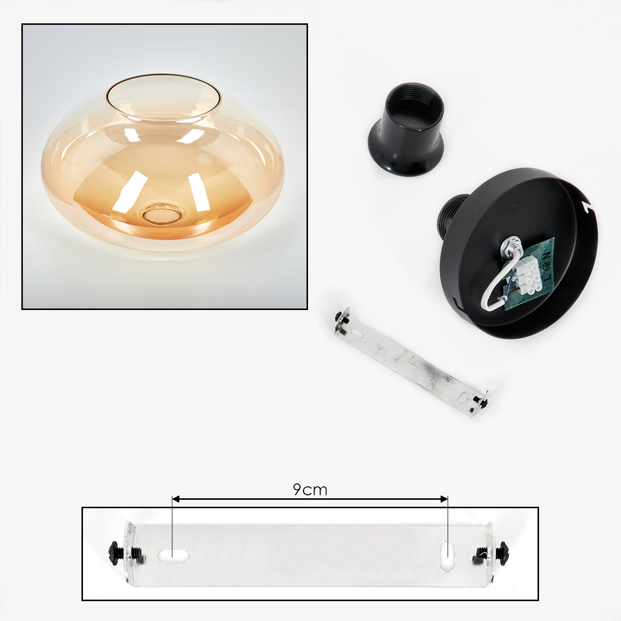 Komponenten einer bernsteinfarbenen Glas-Deckenleuchte mit schwarzem Sockel und Montagezubehör.