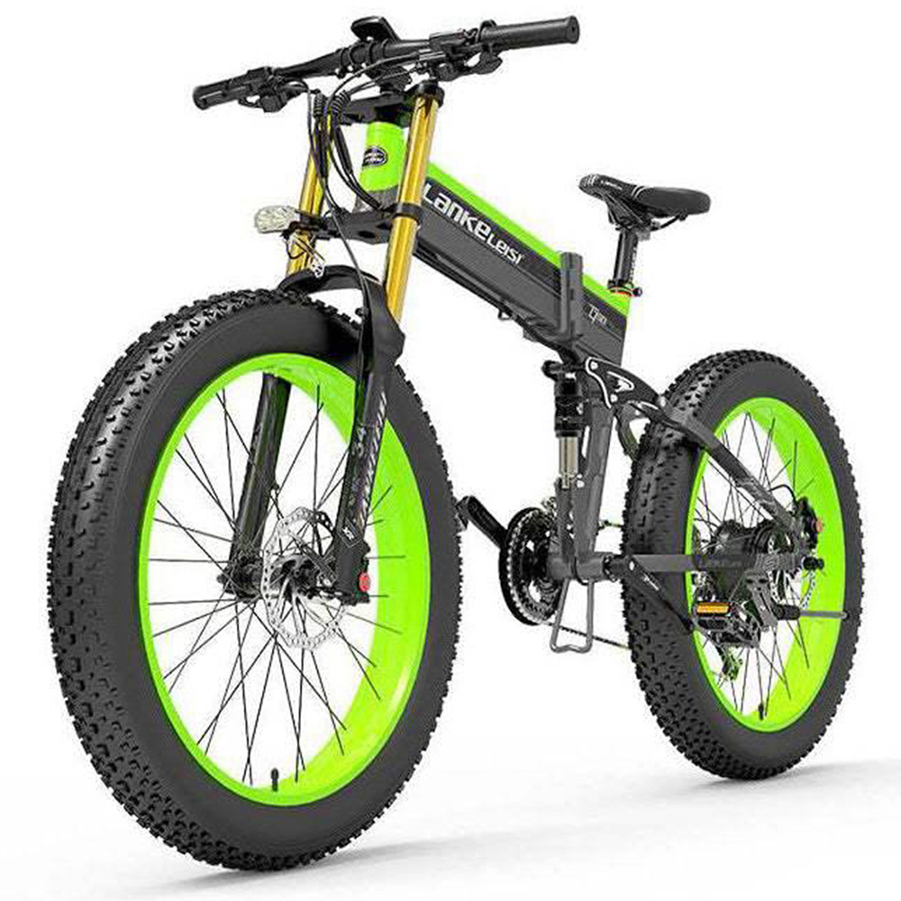 Schwarz-grünes Elektrofahrrad mit großen Reifen, auf weißem Hintergrund. Lenker und Sitz sind sichtbar.
