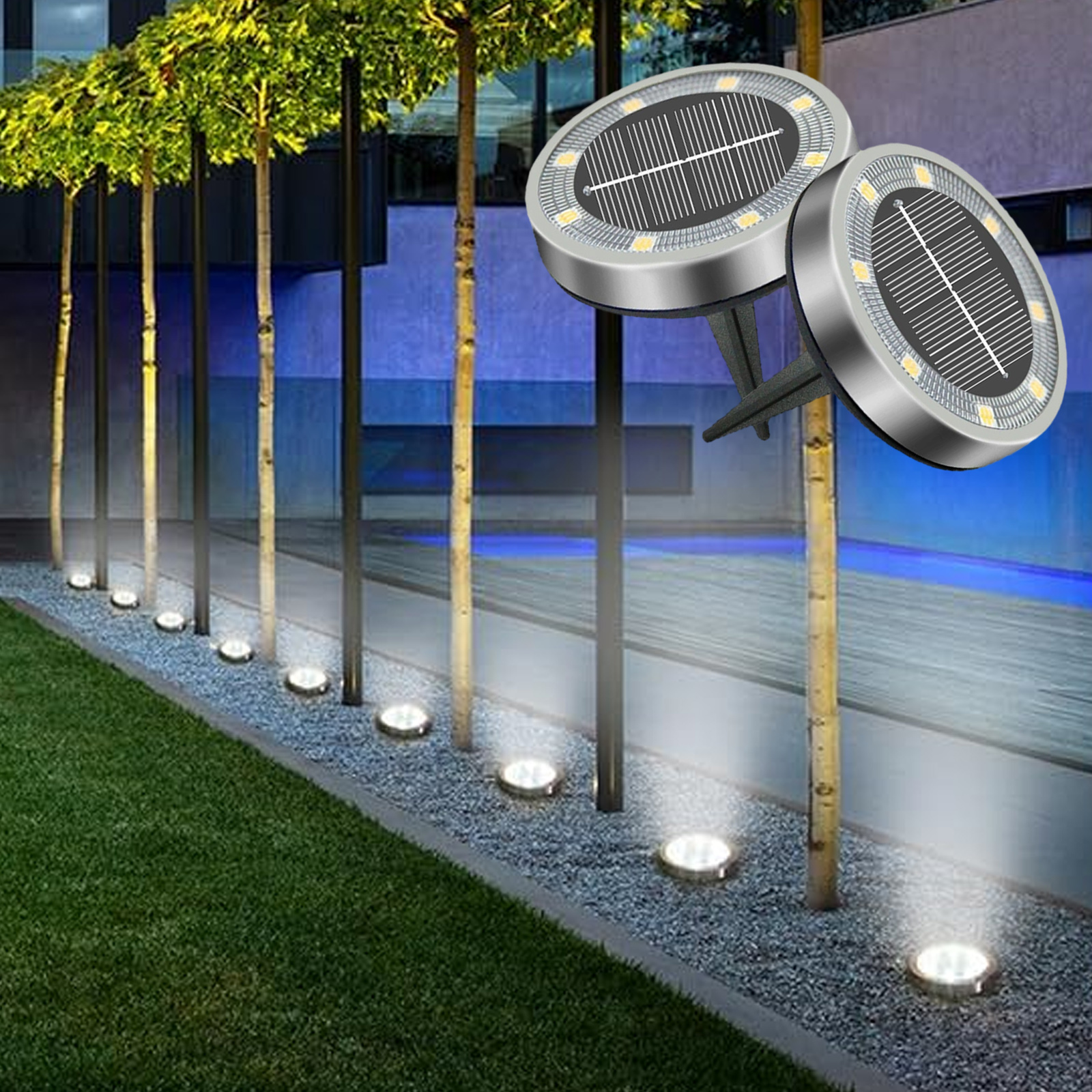 Solar-Außenleuchten beleuchten einen Kiesweg und Bäume. Zwei Leuchten werden im Detail gezeigt.