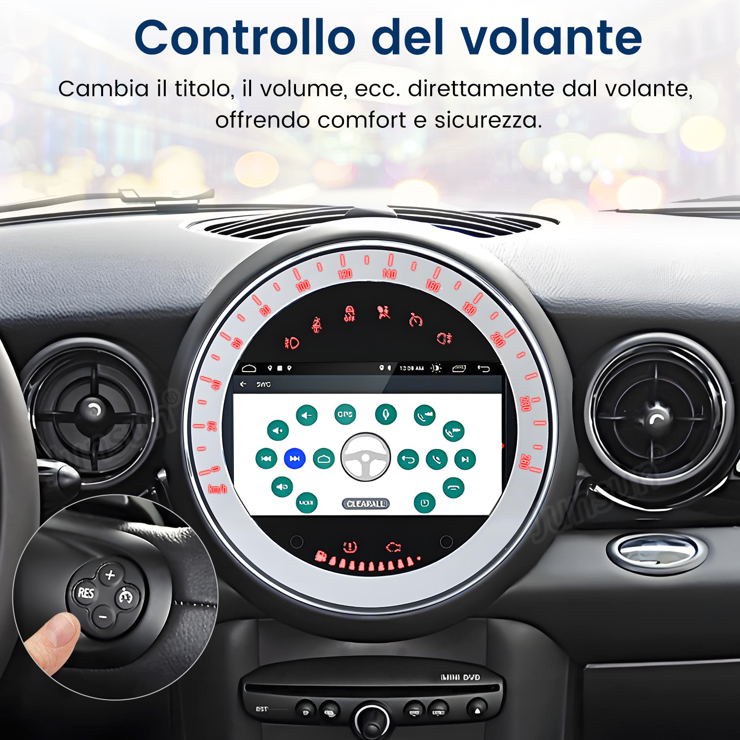 Cruscotto auto con schermo integrato, pulsanti e mano che usa un pulsante del volante.