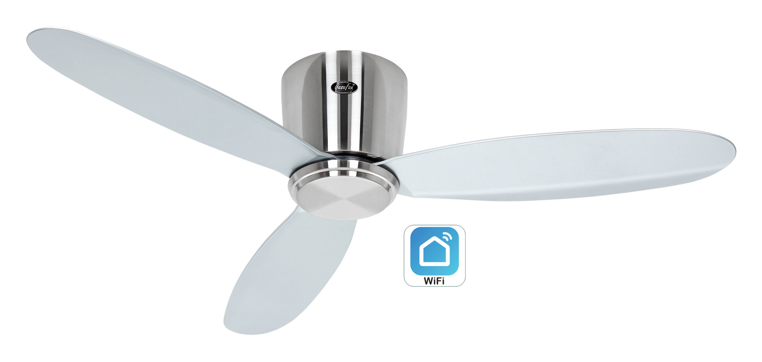 Ventilatore da soffitto con tre pale bianche e centro argentato. Icona WiFi su sfondo bianco.