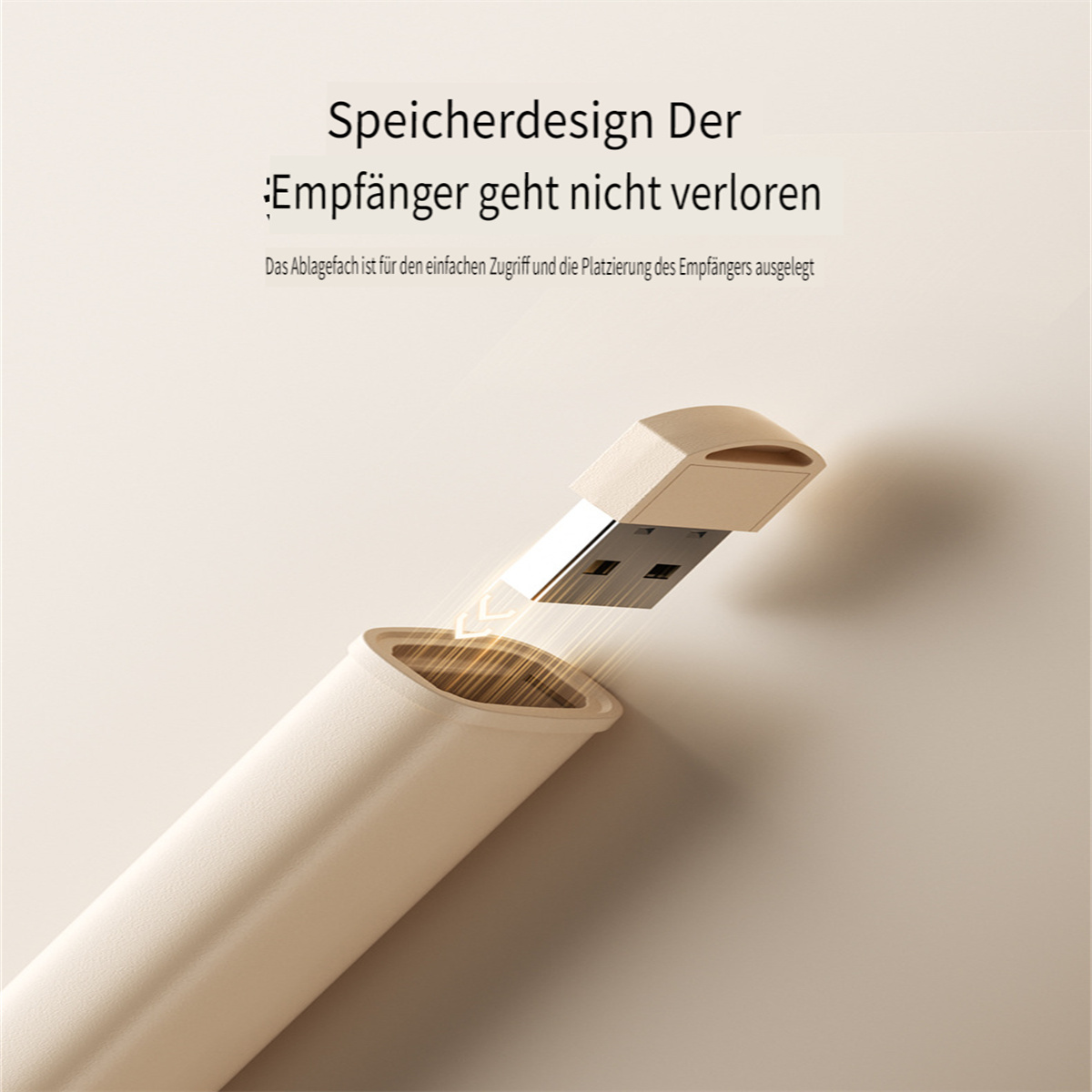 Beiger Präsentationsstift mit USB-Empfänger in einem Aufbewahrungsfach. Text: Empfänger geht nicht verloren.