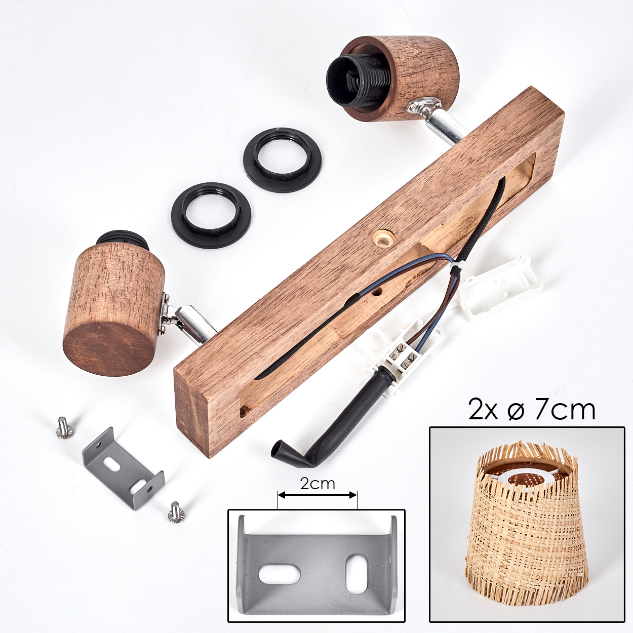 Komponenten einer Doppellampe. Beinhaltet Holzsockel, zwei gewebte Schirme und Befestigungsmaterial. Weißer HG.