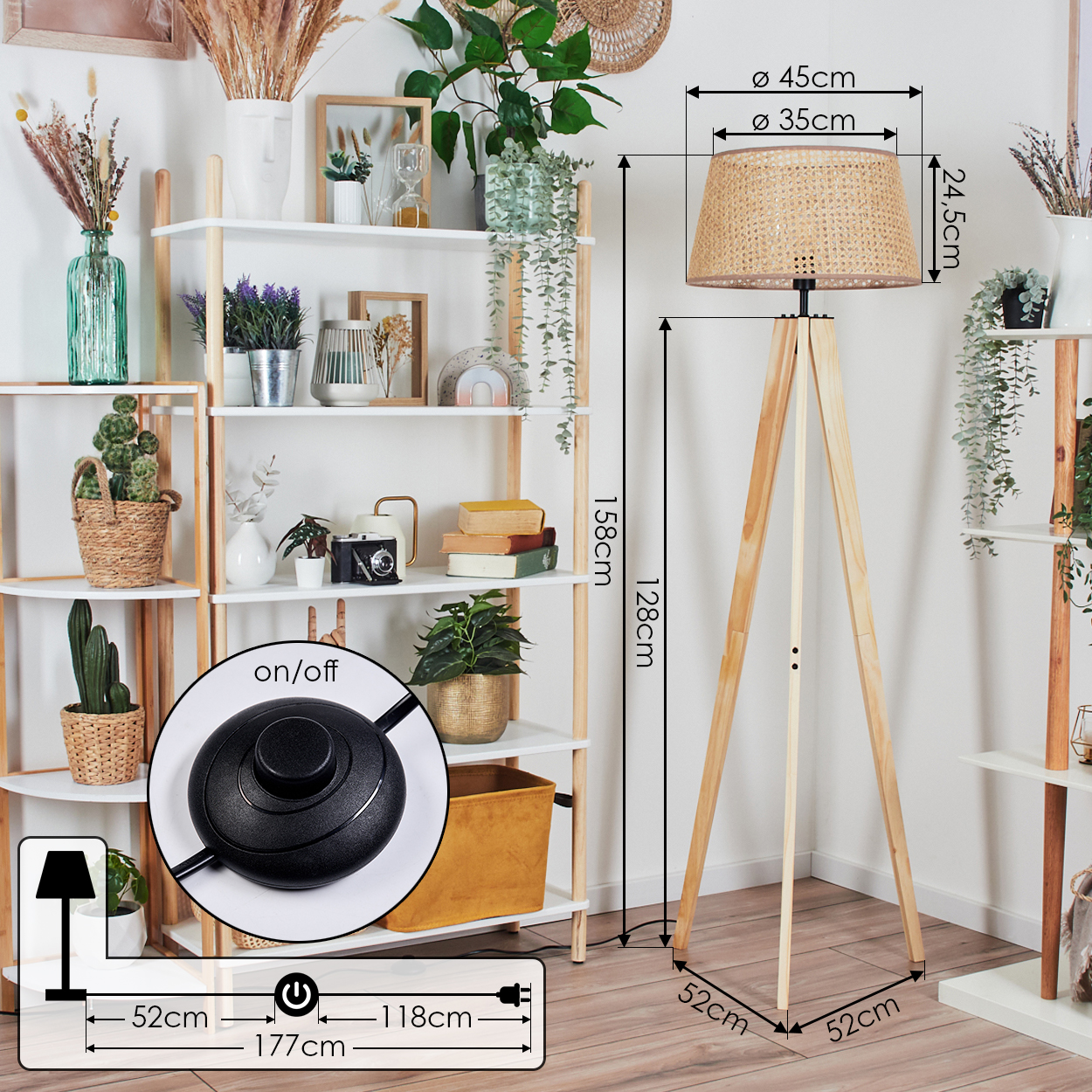 Eine Stehlampe mit gewebtem Schirm und Holzbeinen.