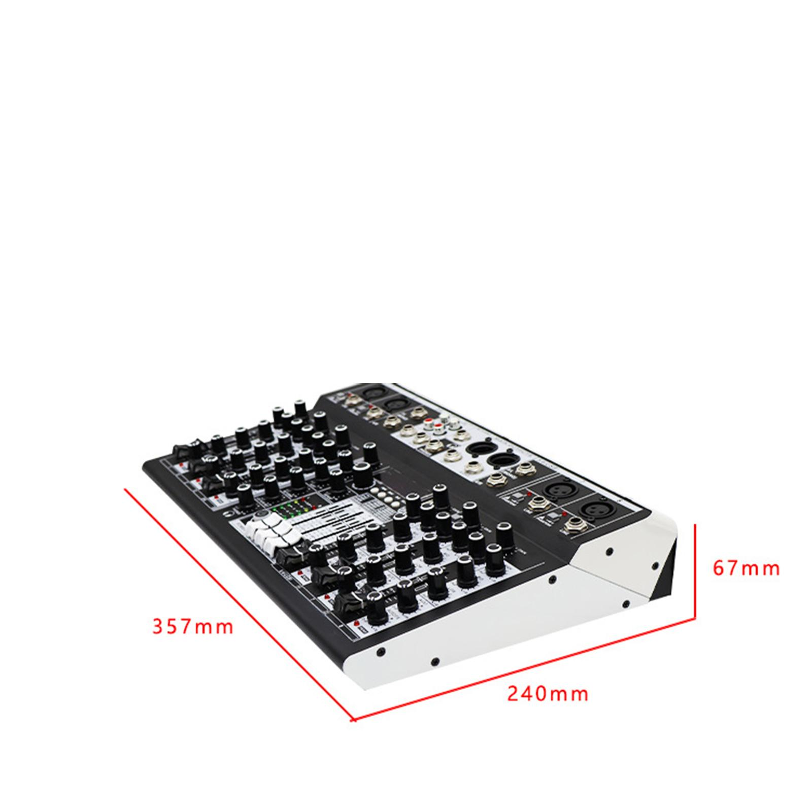 Abgewinkelter Mixer, Knöpfe, Schieber und Anschlüsse. Abmessungen notiert. Weißer Hintergrund.