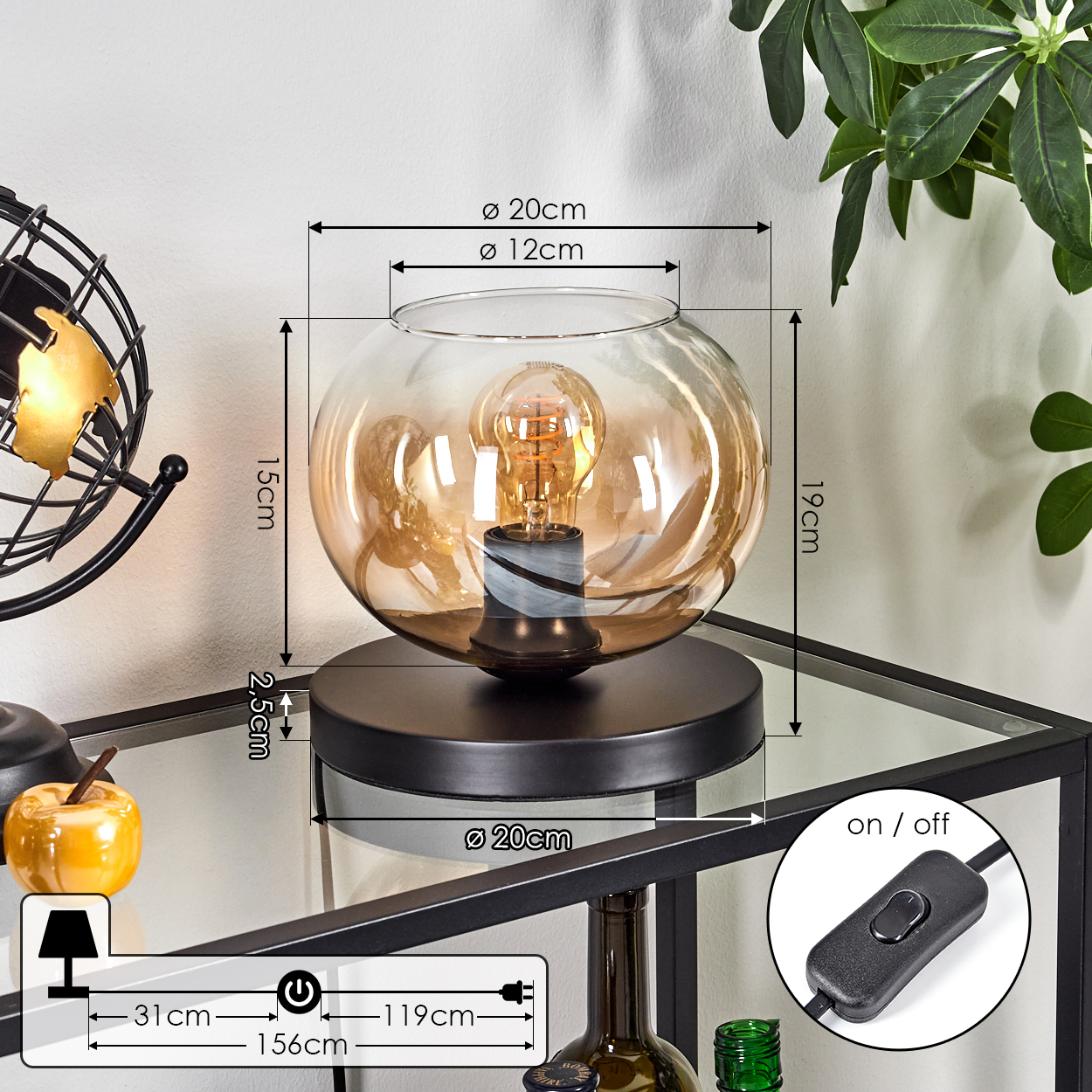 Lampe auf Glastisch mit Glühbirne in Glaskugel, mit Maßen und Schalter.