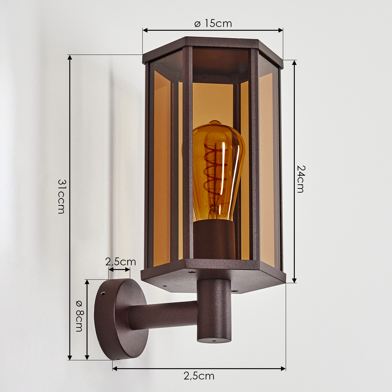 Braune Außenwandleuchte mit klarem Glasgehäuse, Vintage-Edison-Glühbirne und Abmessungen.