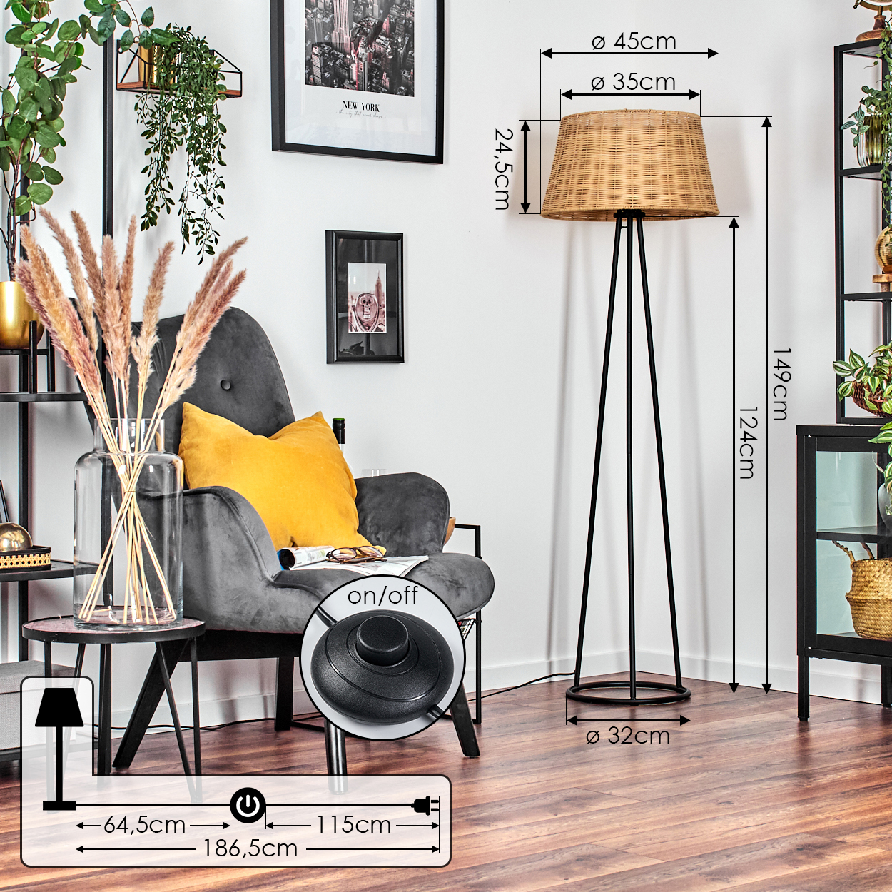 Wohnzimmer mit Stehlampe, Sessel und Beistelltisch. Die Lampe hat einen Korbschatten.