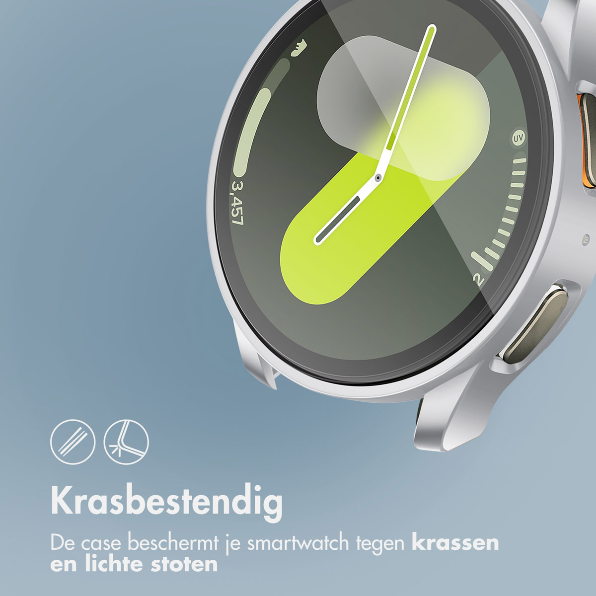 Een smartwatch met een witte behuizing wordt getoond, met scherm en groene batterij.