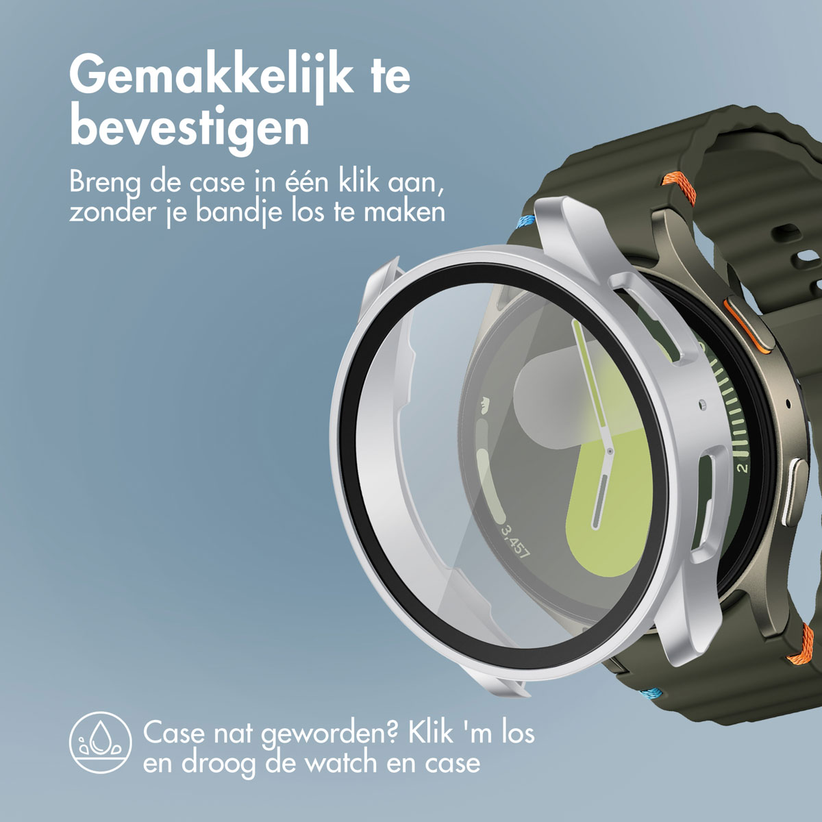 De achterkant van een horloge. Het horloge is zilver met een witte oplaadpad. De achtergrond is wit.