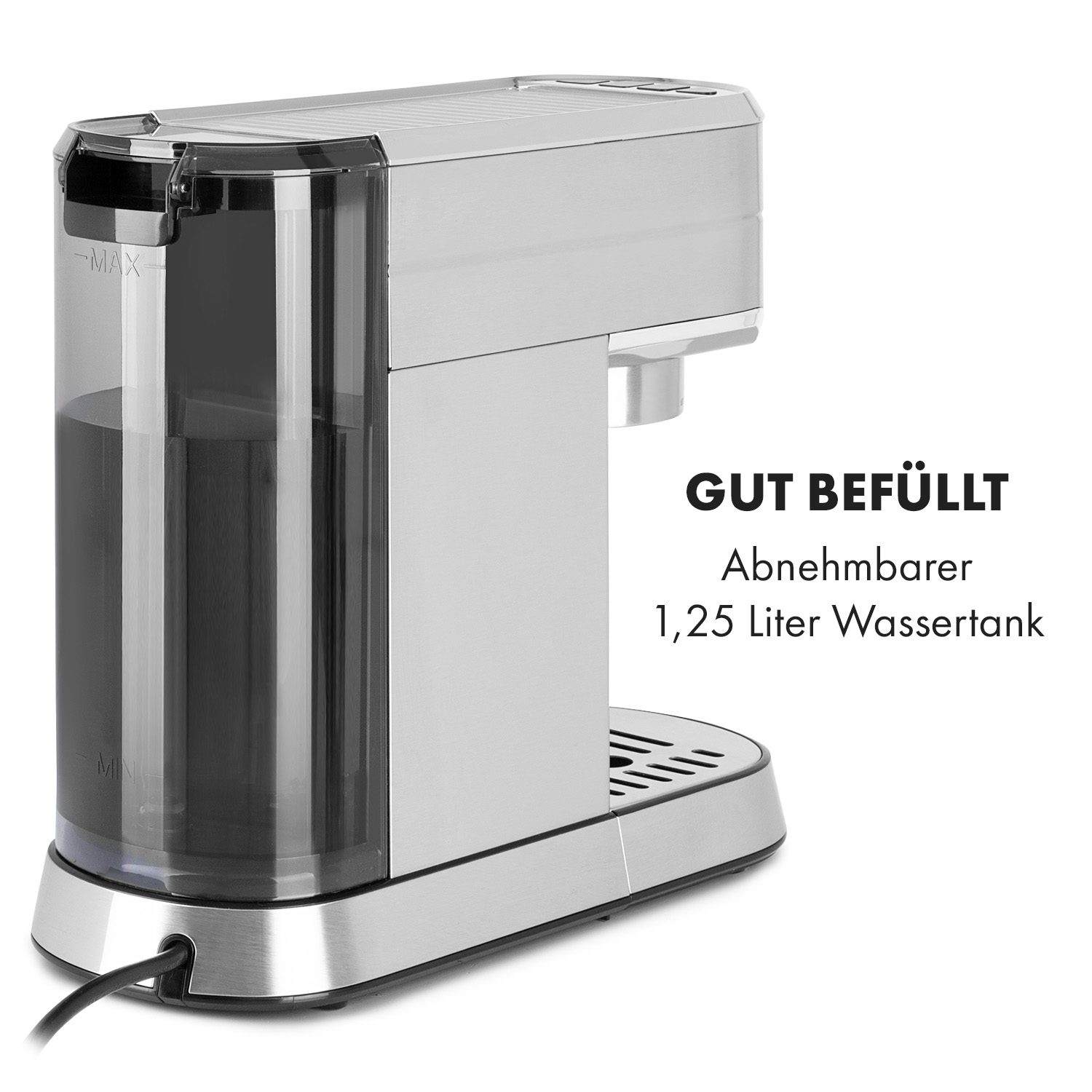 Eine weiße und silberne Kaffeemaschine mit großem Wassertank.