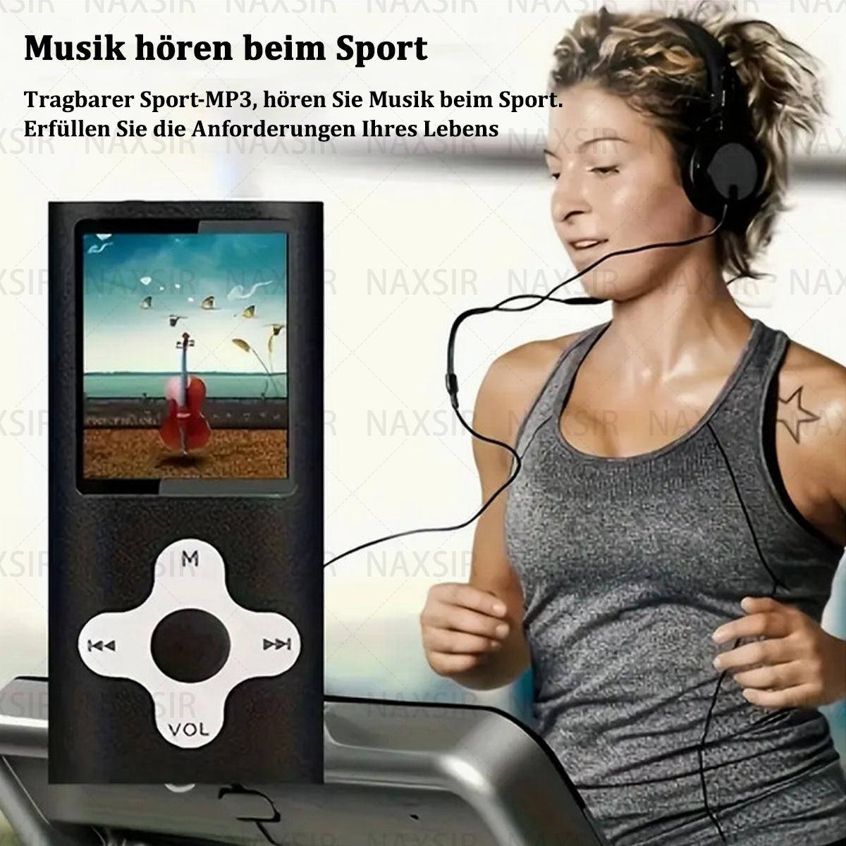 Donna con cuffie che usa un lettore MP3 mentre si allena su un tapis roulant.