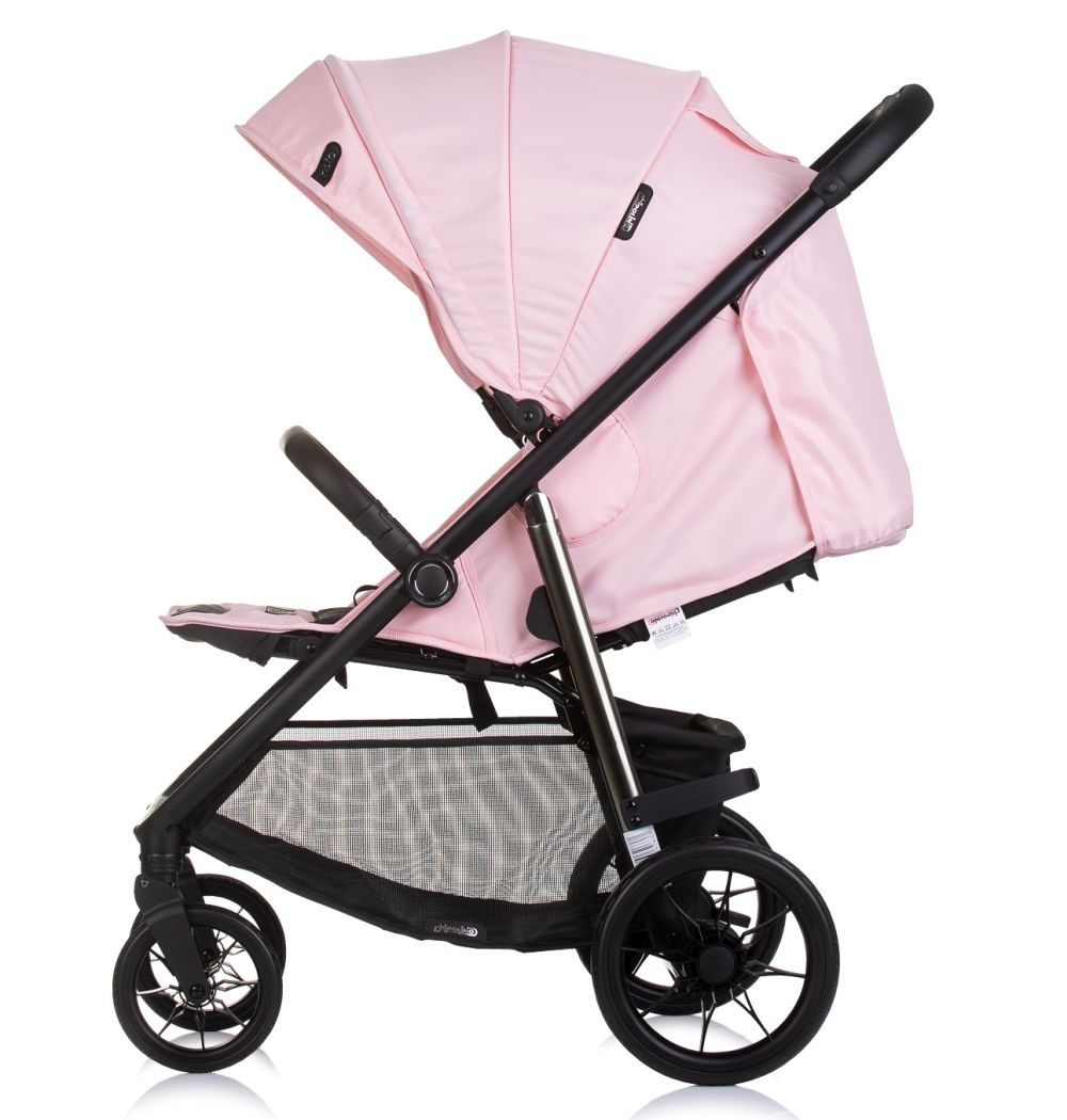 Rosa Baby-Kinderwagen. Schwarzer Rahmen, Räder. Weißer Hintergrund.