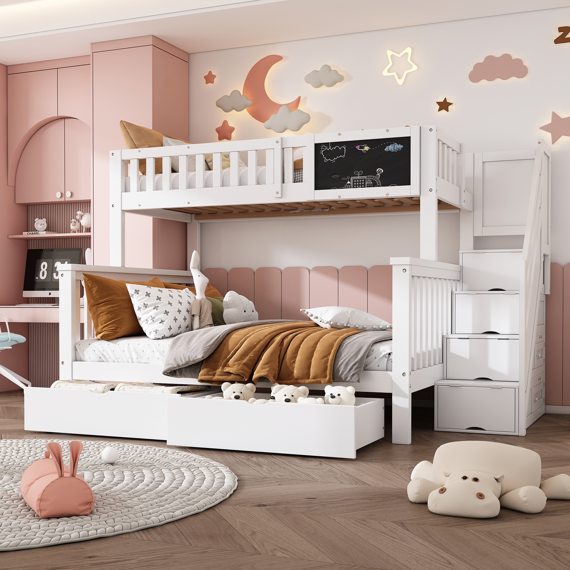 Ein weißes Etagenbett mit Tafel, Schubladen und einem niedlichen Cartoon-Themenzimmer mit rosa Wänden.