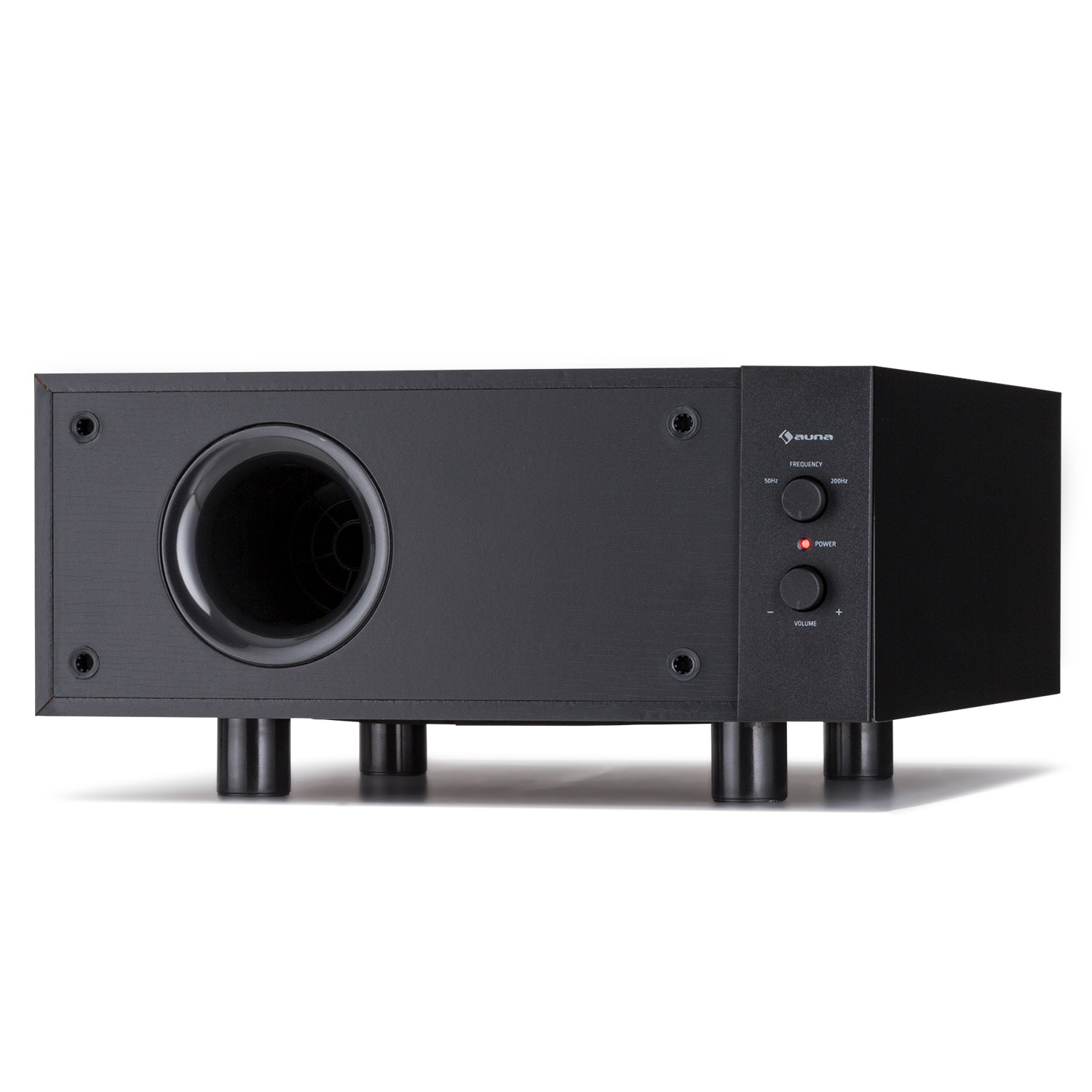 Schwarzer Subwoofer mit Reglern und Füßen. Marke Auna. Weißer Hintergrund.