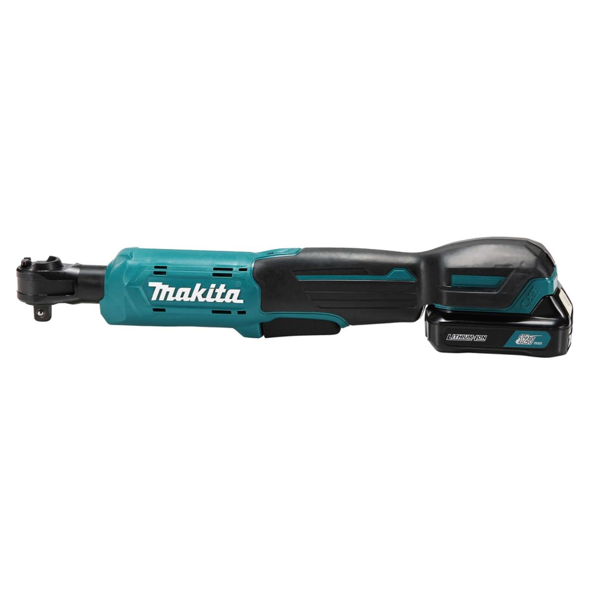 Türkis-schwarzes Makita-Elektrowerkzeug. Akku befestigt. Weißer Hintergrund.