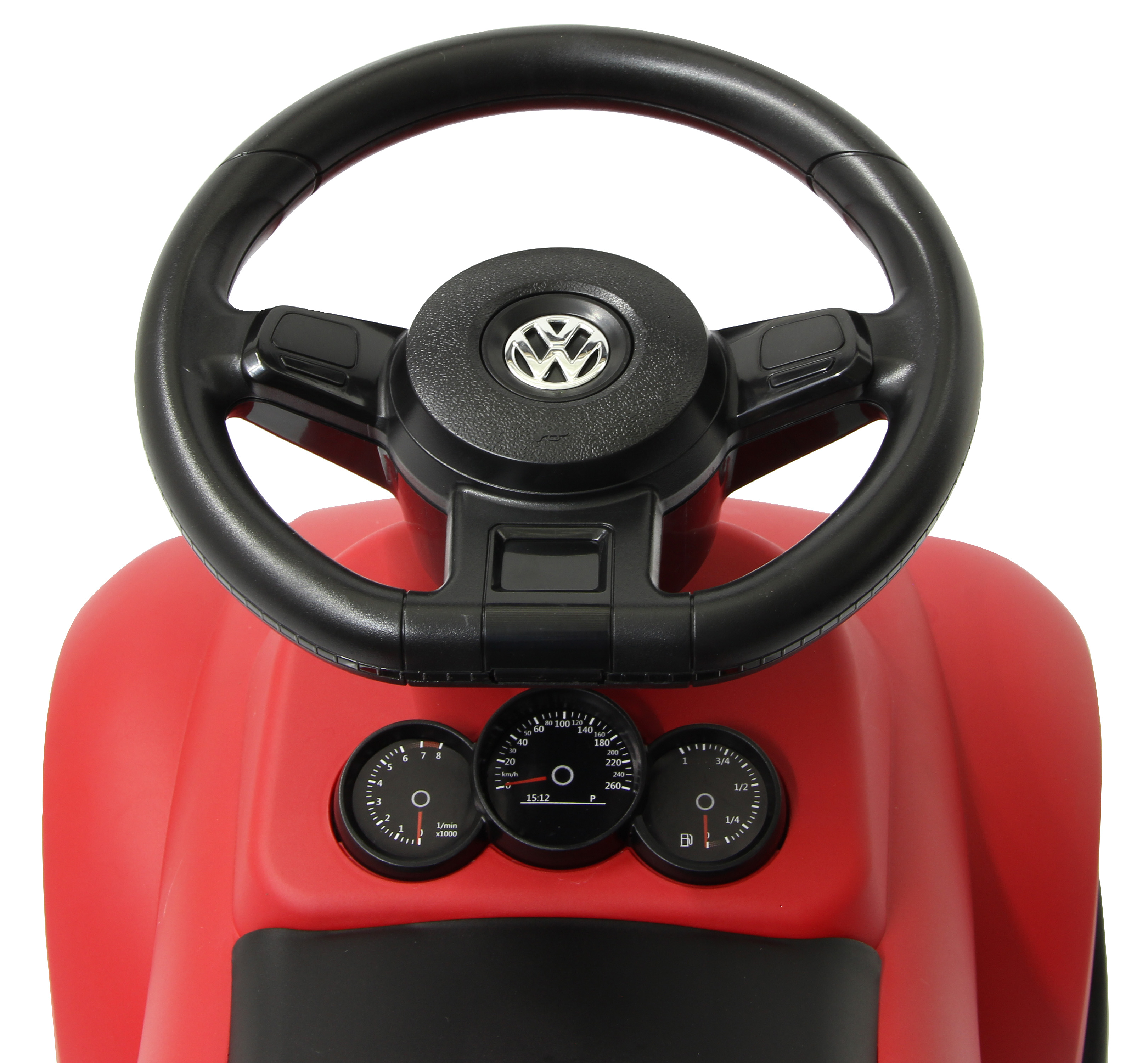 Un cruscotto rosso di un'auto giocattolo con volante e quadranti, su sfondo bianco.