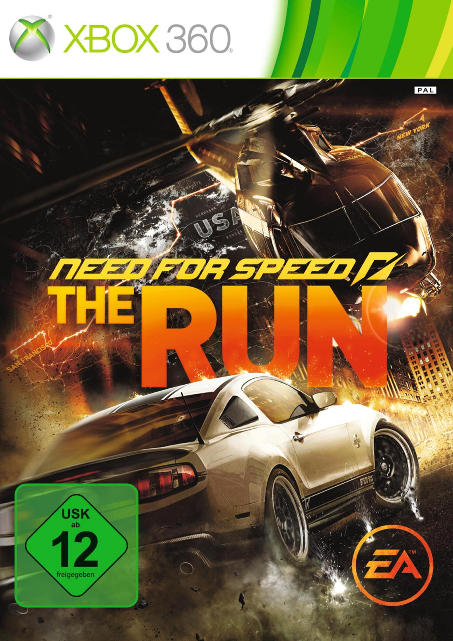 Spielcover. Ein weißes Auto rast auf einer Straße in dunkler Umgebung. Der Titel des Spiels ist zu sehen.