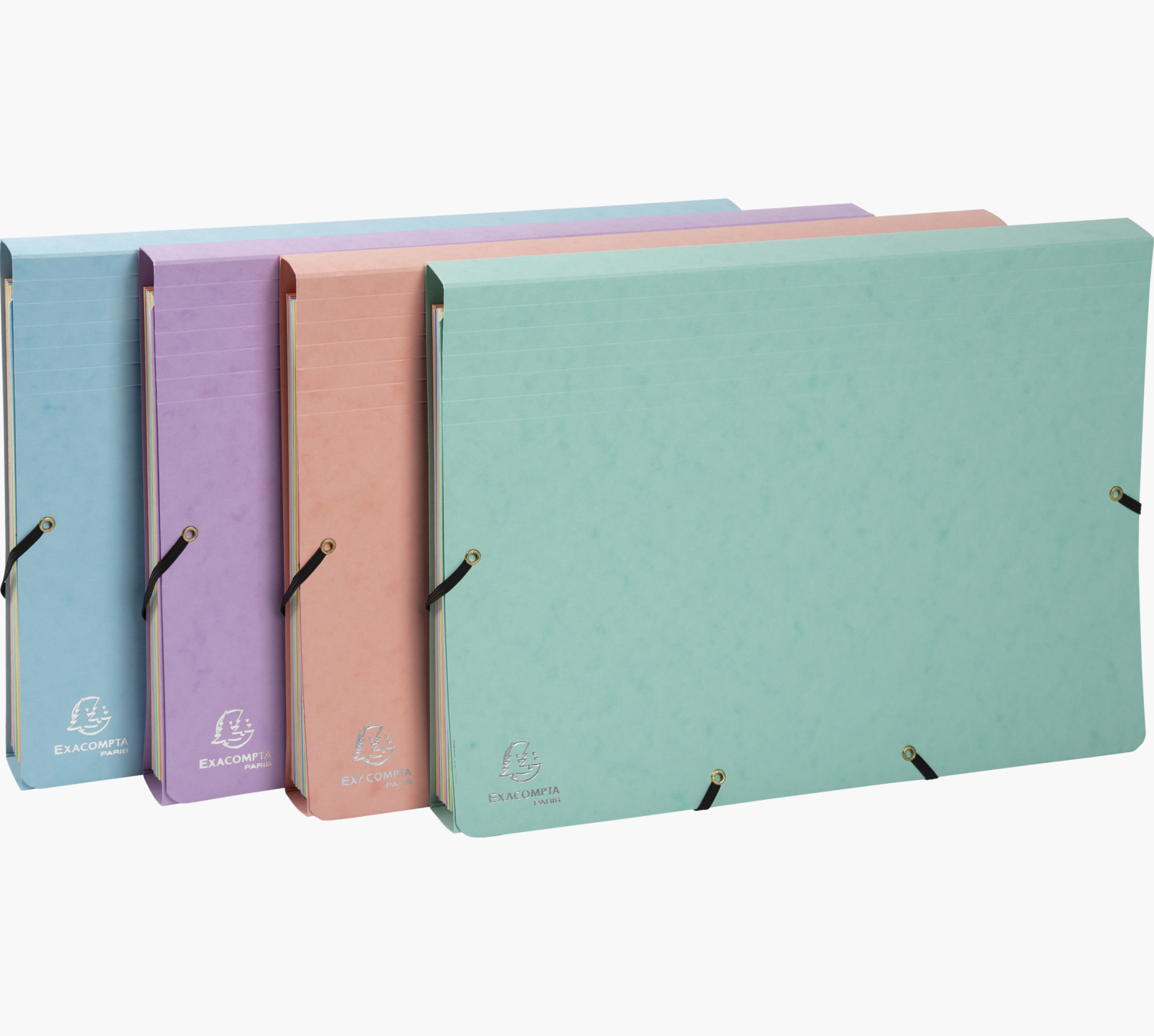 Cztery teczki w różnych kolorach: niebieskim, fioletowym, brzoskwiniowym i zielonym. Logo EXACOMPTA PARIS.