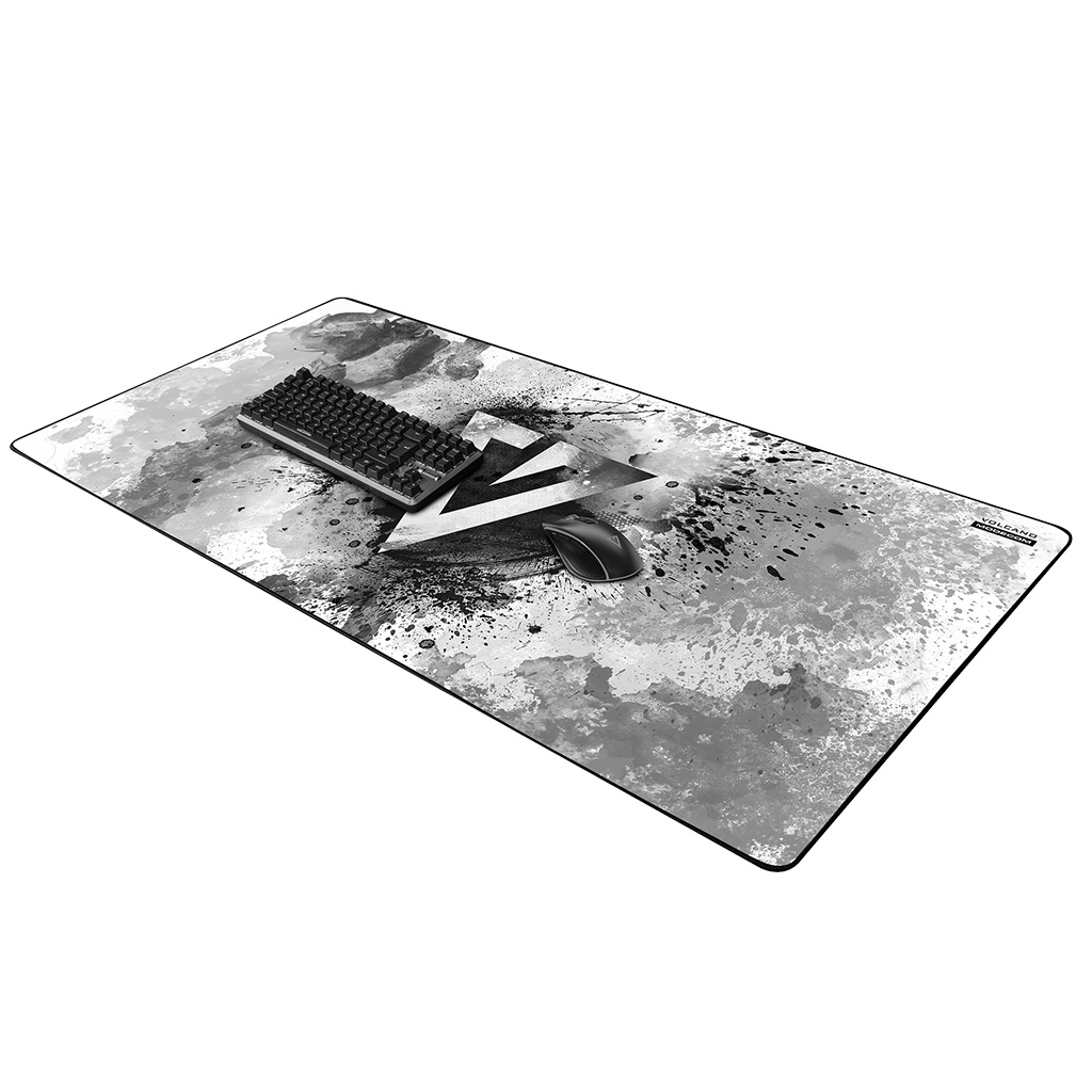Czarno-biała podkładka pod mysz do gier z klawiaturą i myszą na górze oraz białym logo w kształcie litery V.