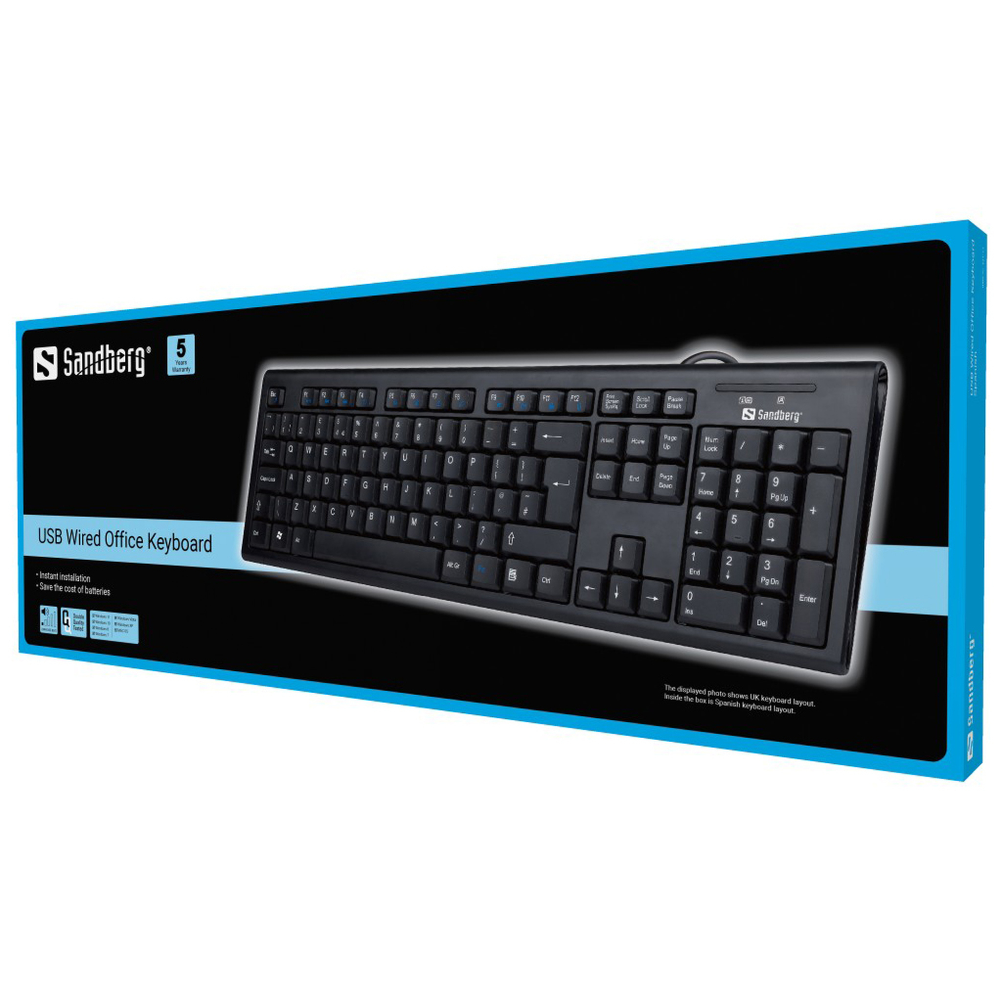Teclado Sandberg negro en caja, con texto Teclado de oficina con cable USB.