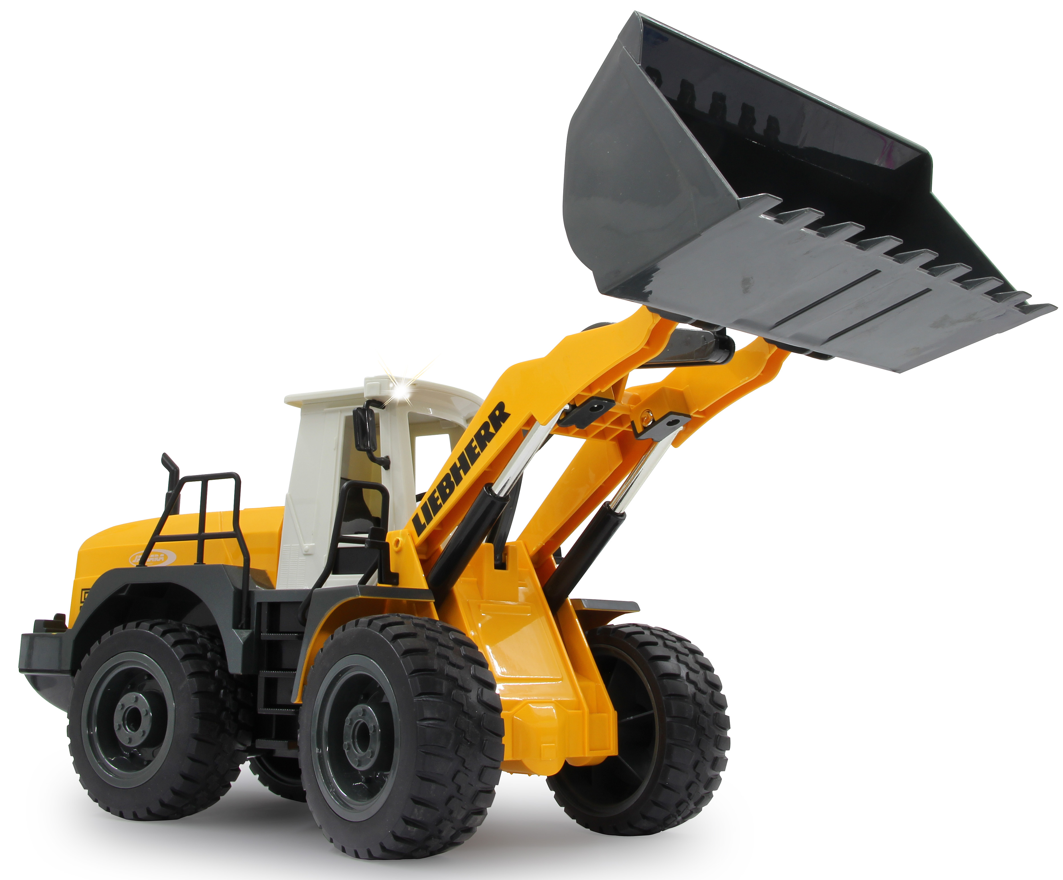Żółto-szara zabawka ładowarki czołowej. Wiadro podniesione. Białe tło.