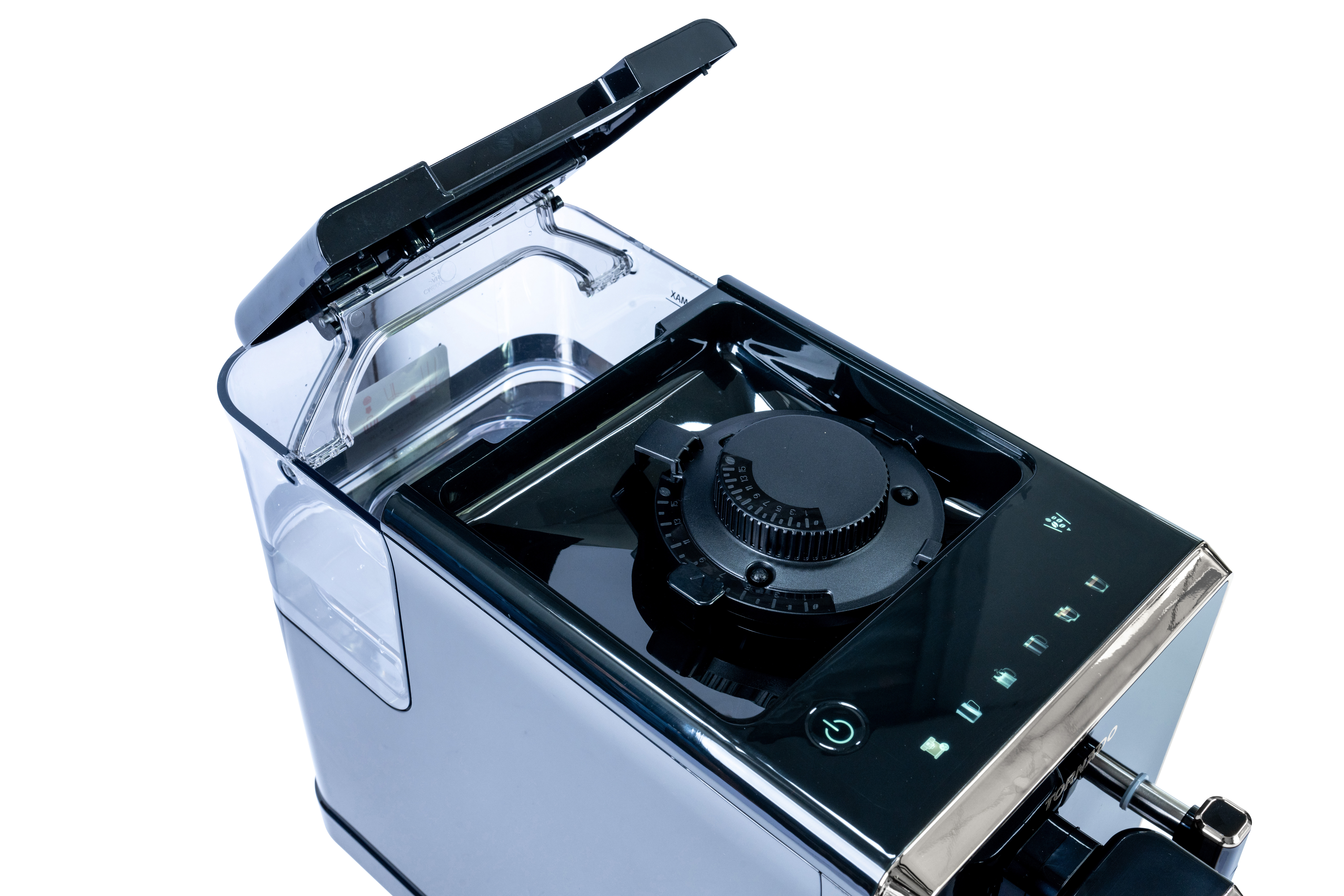 Ekspres do kawy, czarny i srebrny, widok z góry z otwartym zbiornikiem na wodę, pokrętłem i czarną powierzchnią.