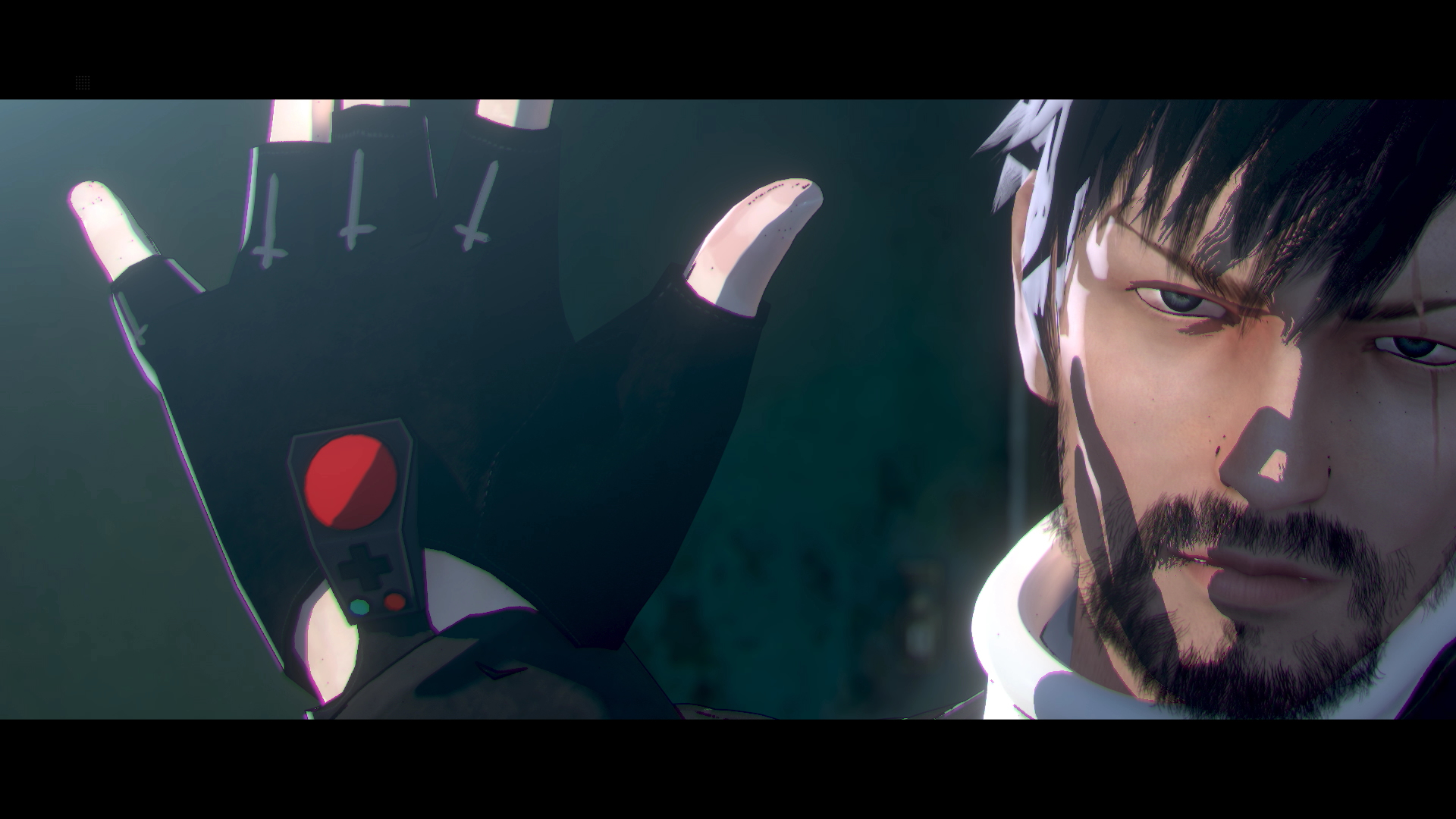 Zbliżenie na dłoń mężczyzny z panelem sterowania. Jego twarz jest w tle.