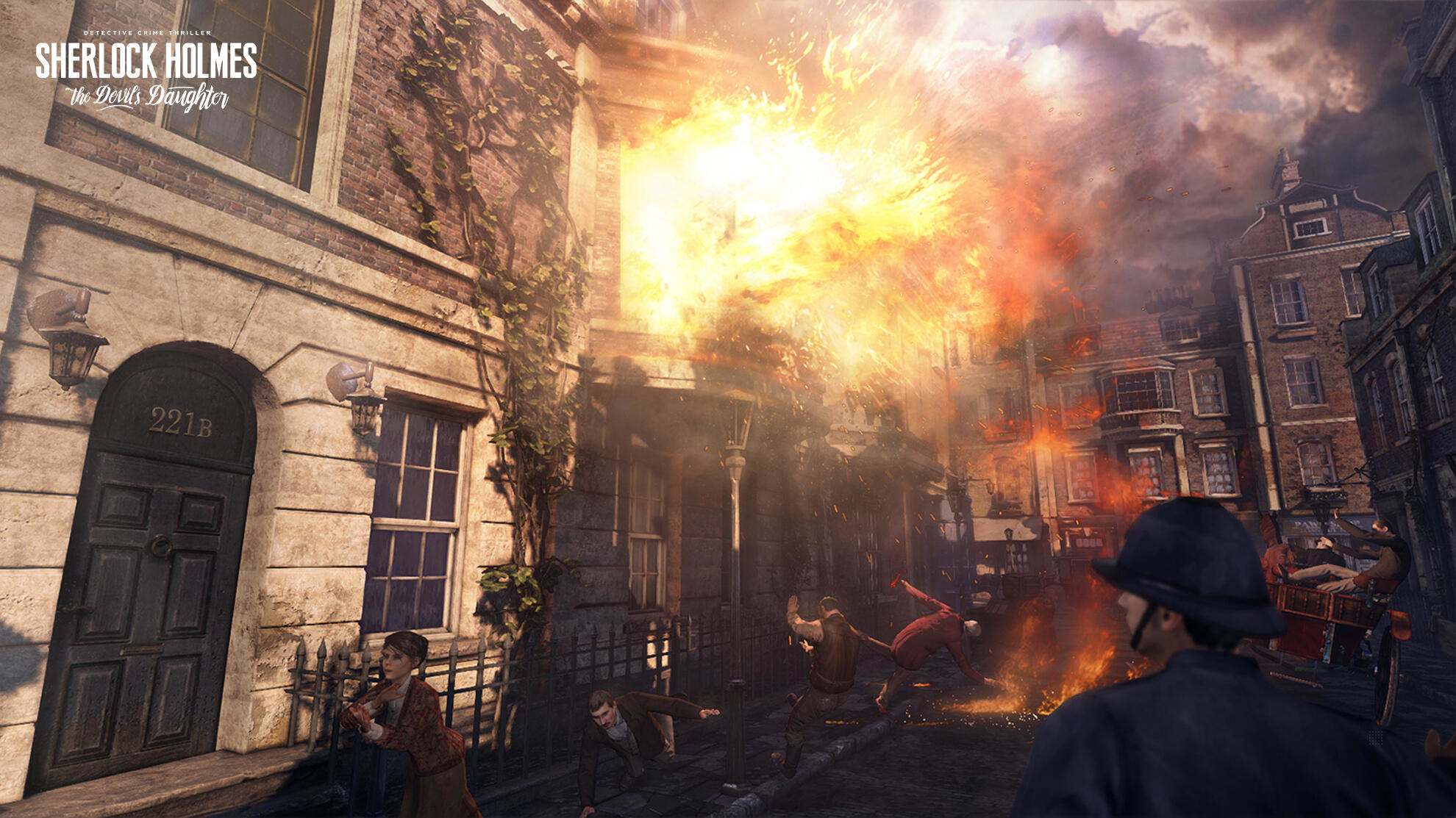 Eine Explosion bricht auf einer Straße aus, Menschen rennen. Spieltitel: Sherlock Holmes.