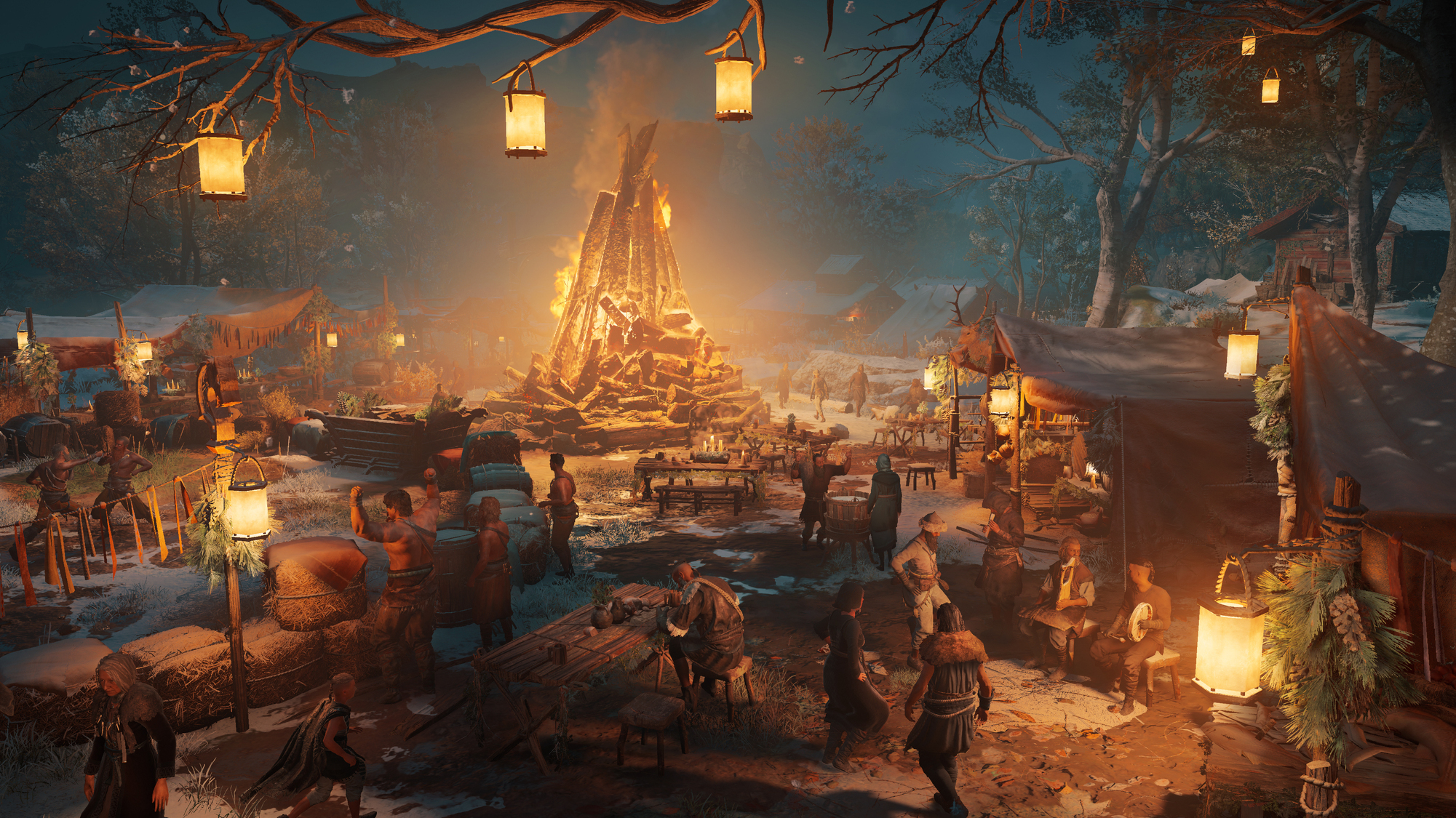 Escena de campamento vikingo: hoguera, gente, tiendas, linternas, nieve y árboles. Escenario nocturno.