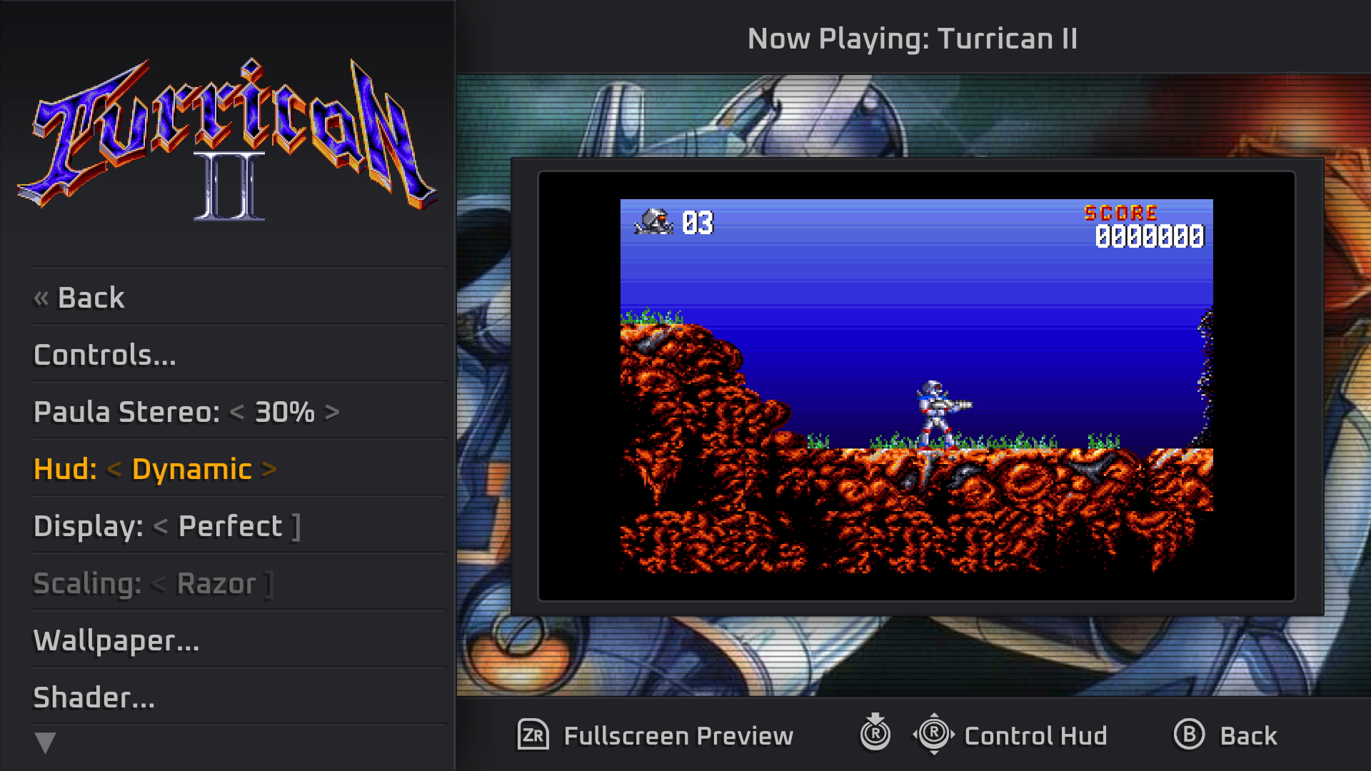 Un'interfaccia di videogioco che mostra una scena di gioco retrò con un soldato in tuta blu.